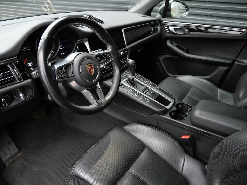 Certified 2020 Porsche Macan  SUV