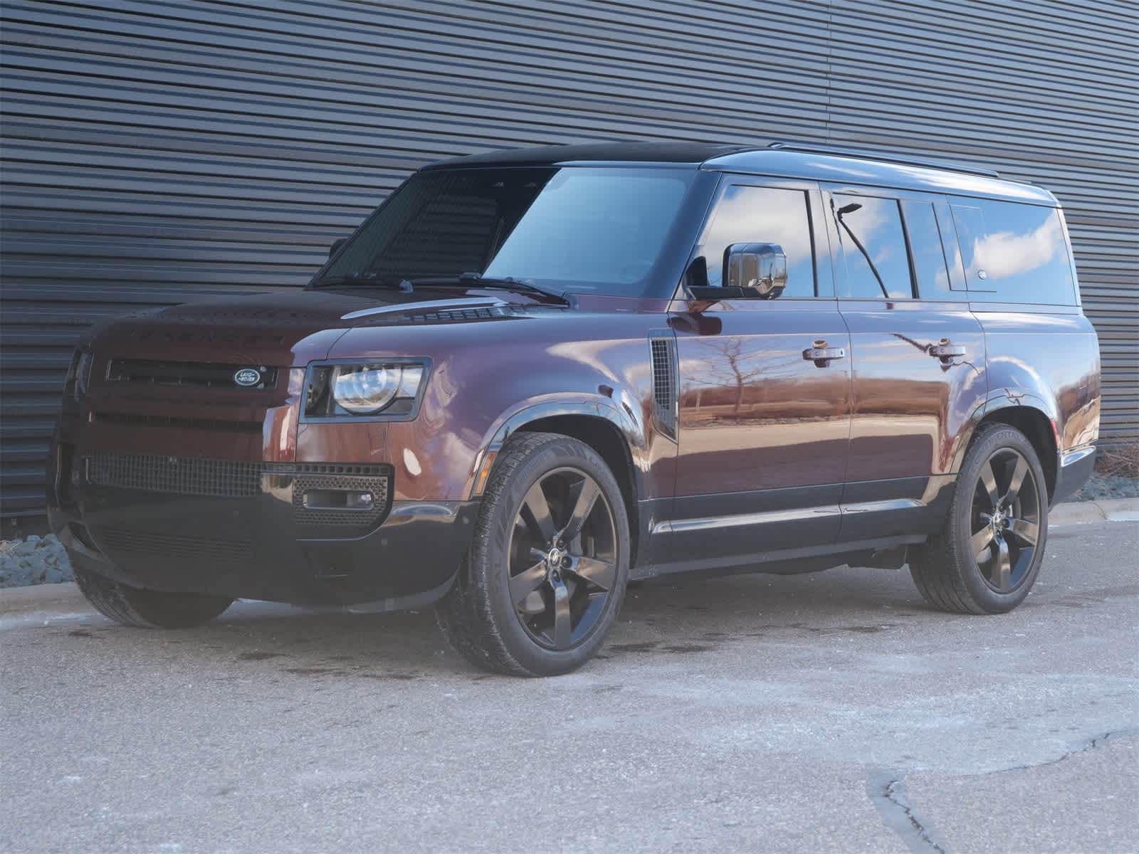 Thumbnail: 2024 Land Rover Defender - 1