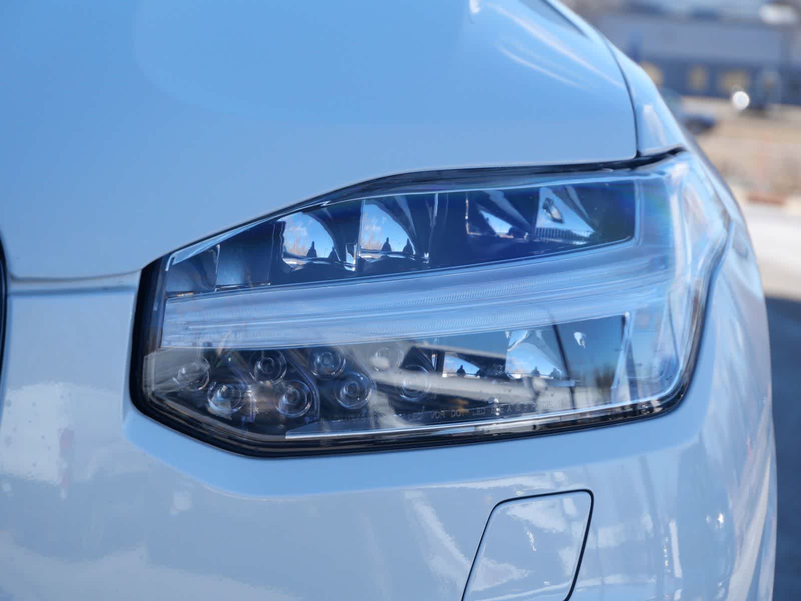 Thumbnail: 2025 Volvo XC90 - 6