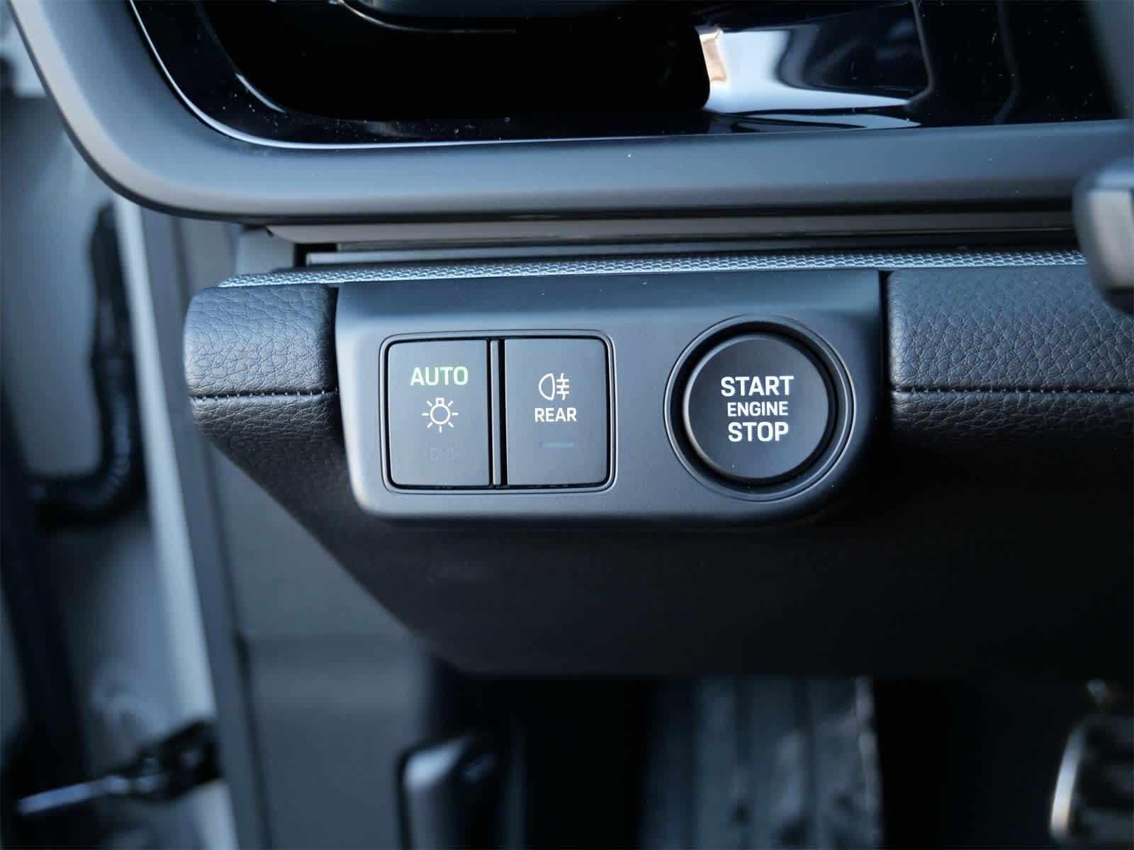 Thumbnail: 2026 Porsche Panamera - 8