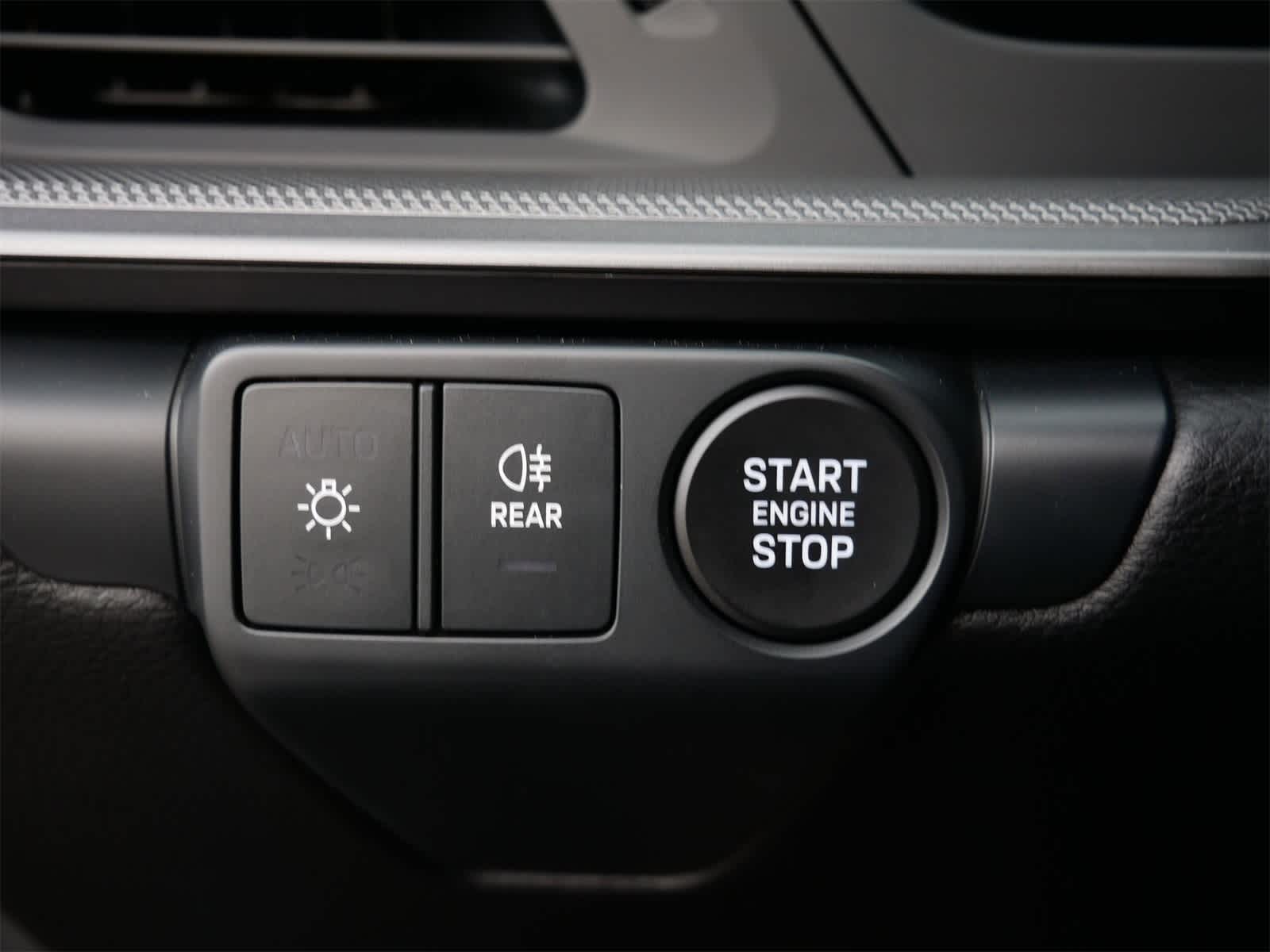 Thumbnail: 2025 Porsche 911 - 15