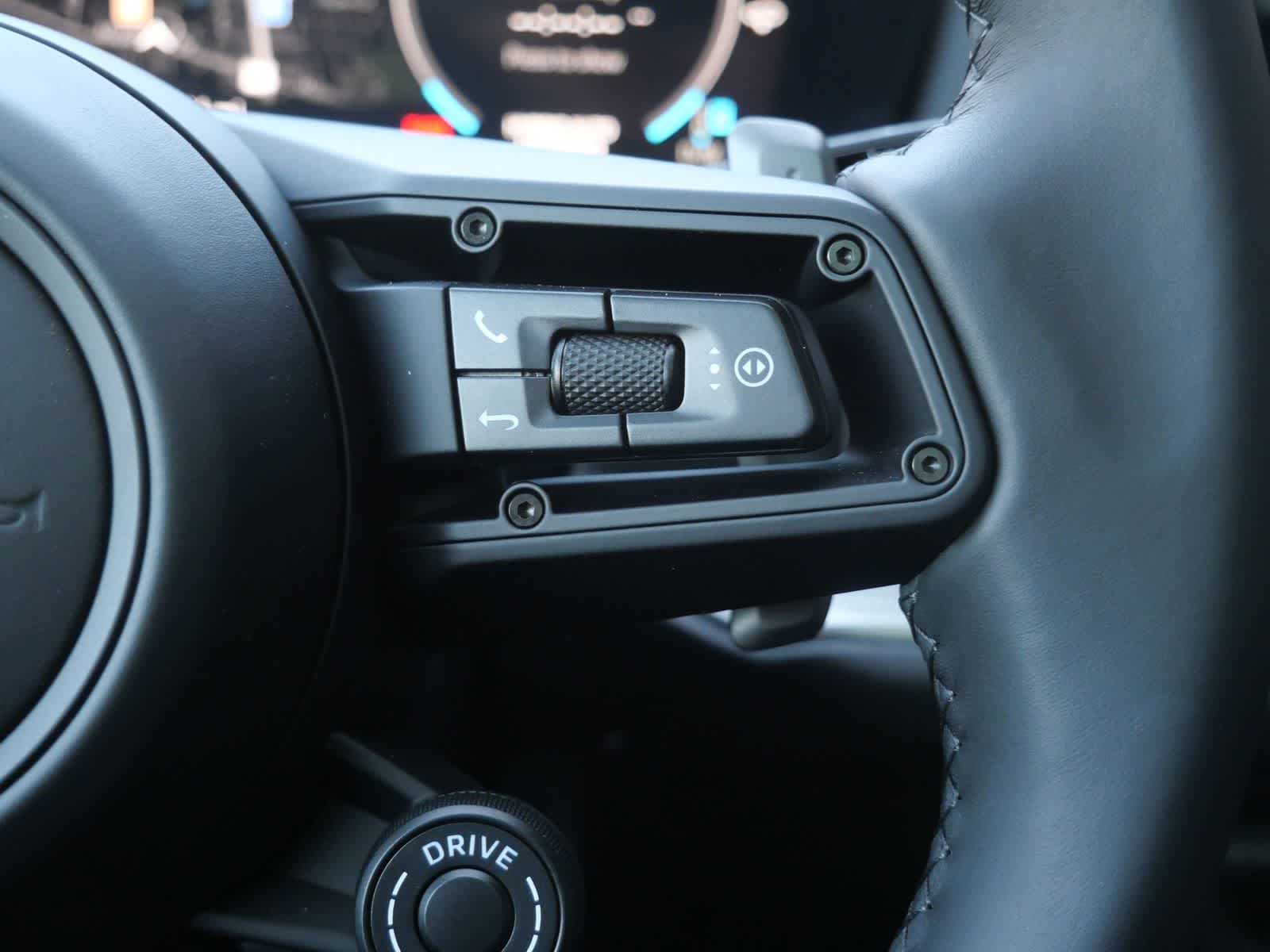 Thumbnail: 2026 Porsche Cayenne - 17