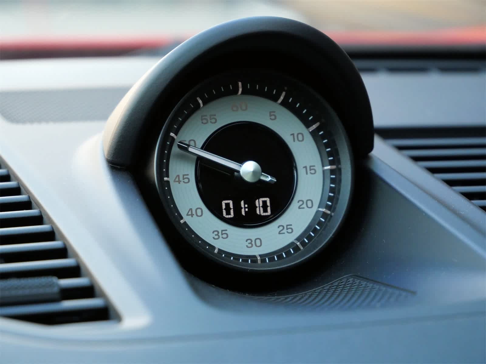 Thumbnail: 2022 Porsche 911 - 12