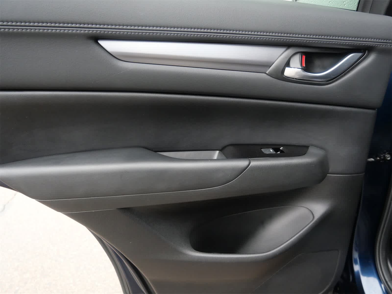 Thumbnail: 2020 Mazda CX-5 - 11