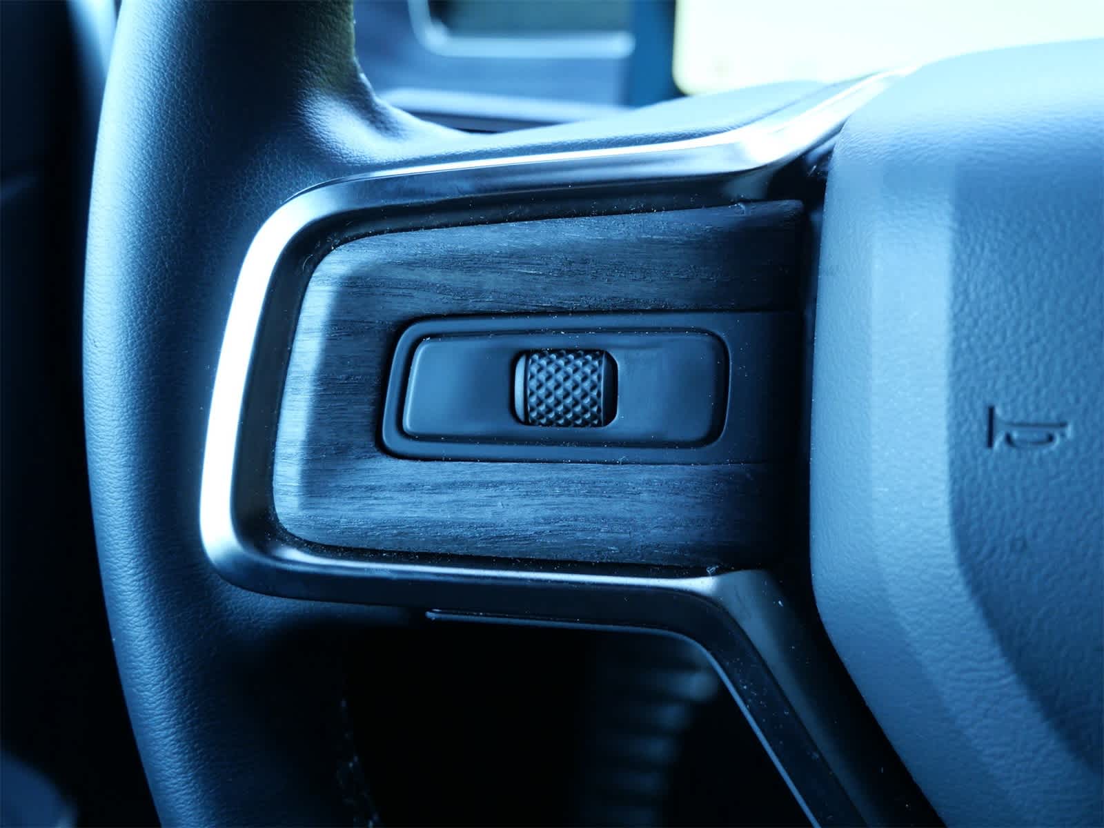 Thumbnail: 2022 Rivian R1T - 20