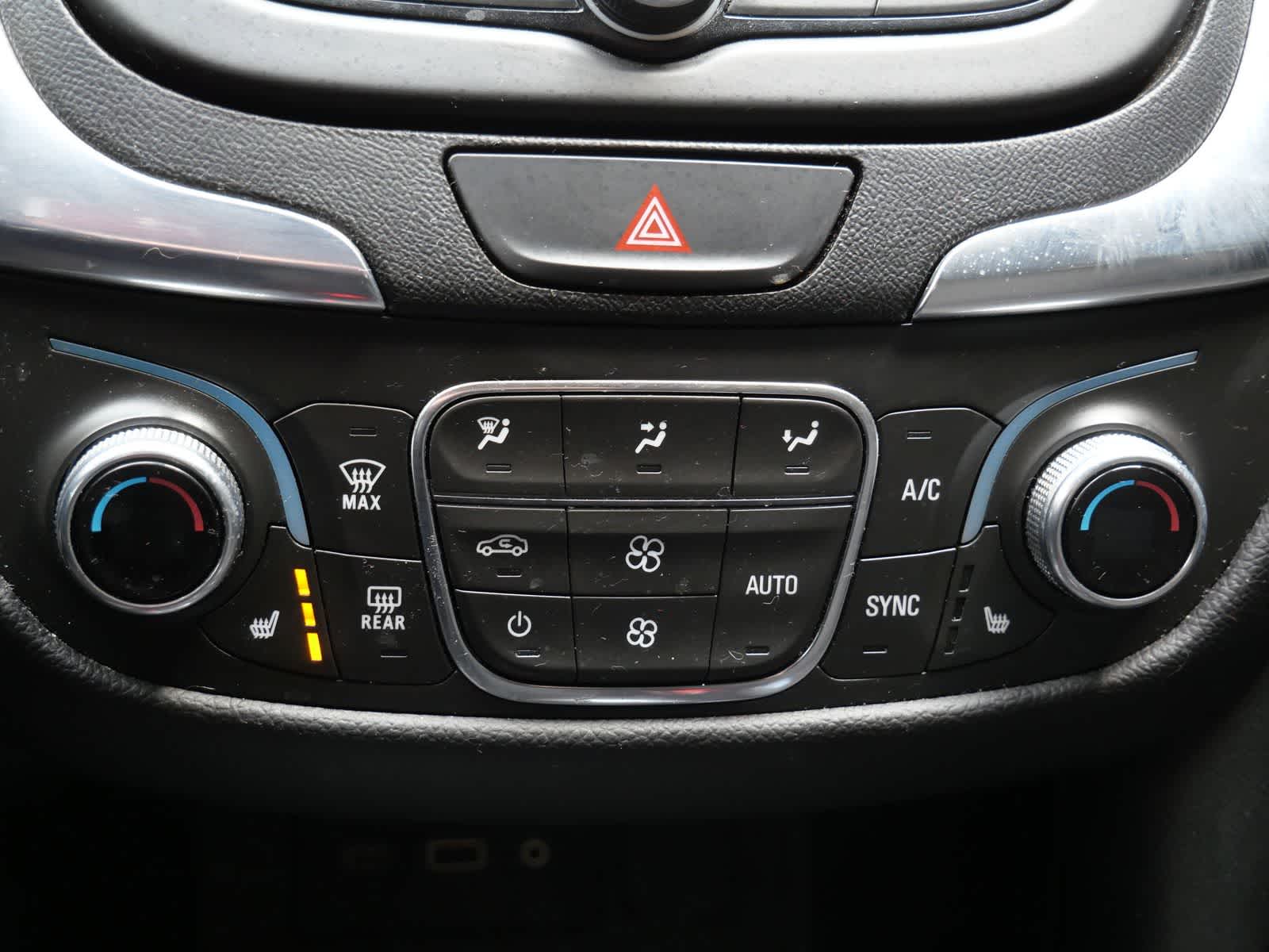 Thumbnail: 2021 Chevrolet Equinox - 18