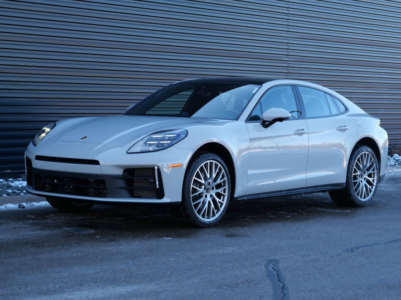 Thumbnail: 2026 Porsche Panamera - 1