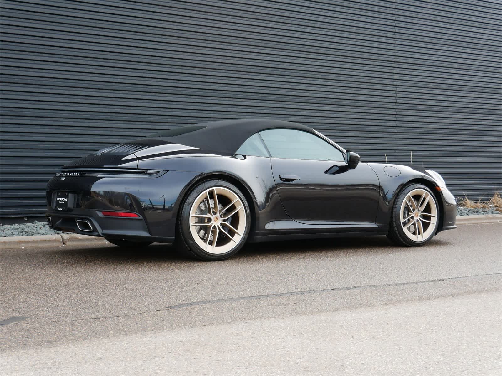 Thumbnail: 2025 Porsche 911 - 26