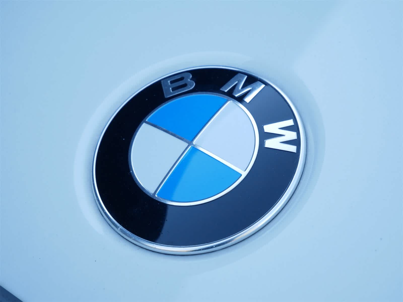 Thumbnail: 2015 BMW X1 - 21