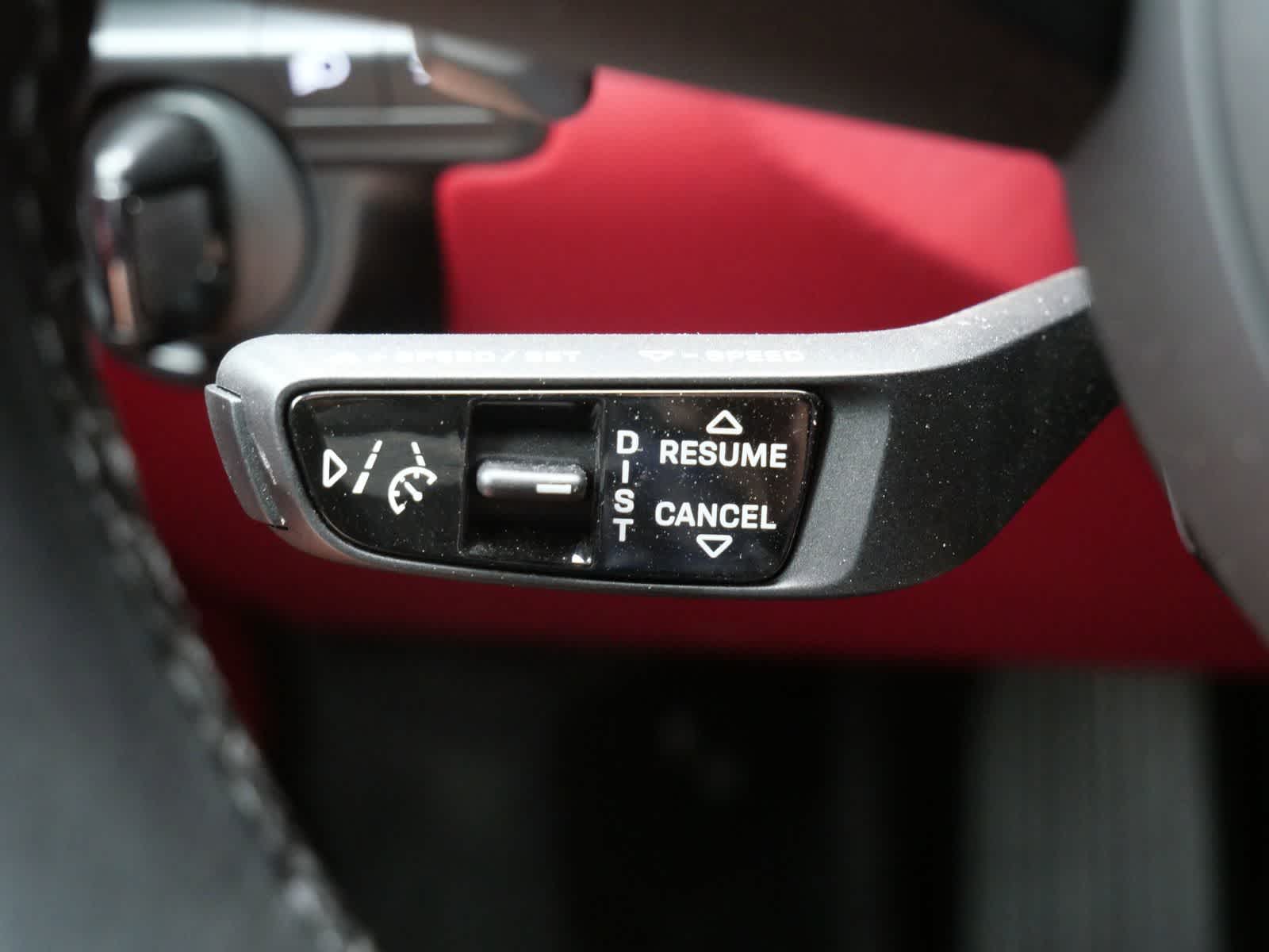 Thumbnail: 2023 Porsche 911 - 24