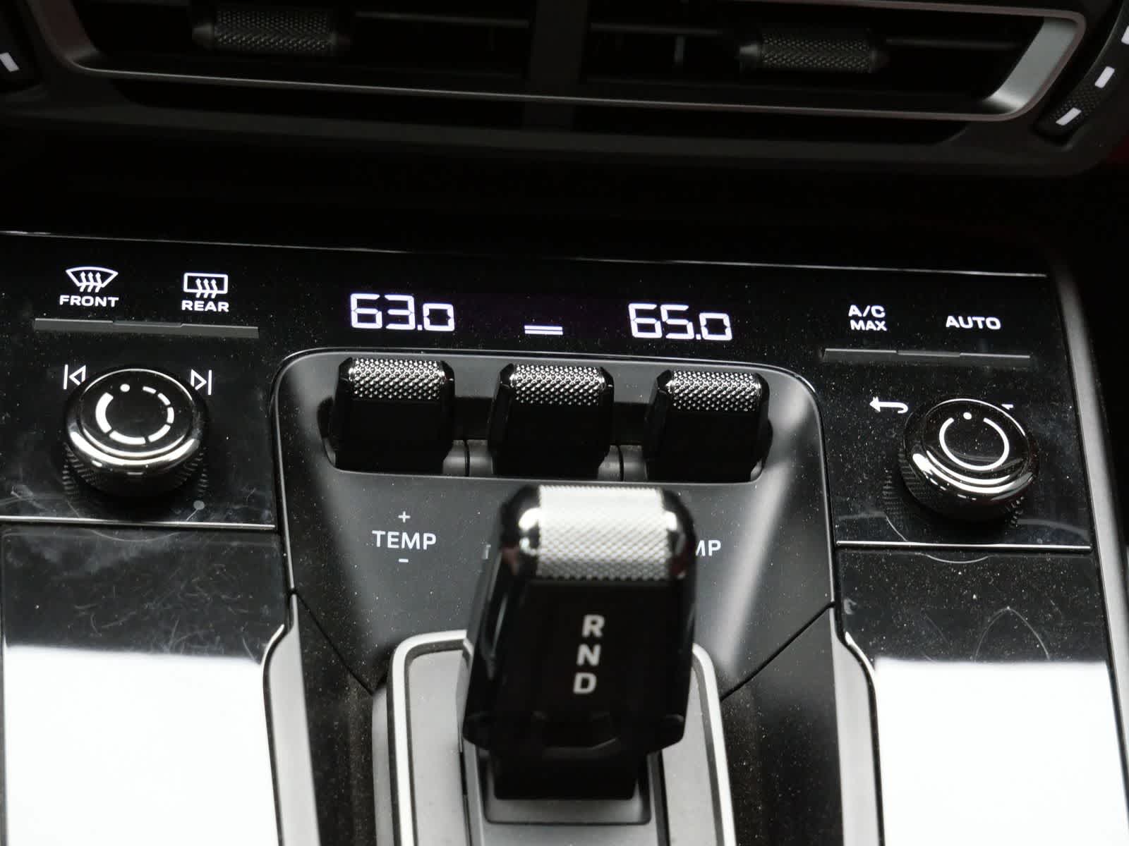 Thumbnail: 2023 Porsche 911 - 16