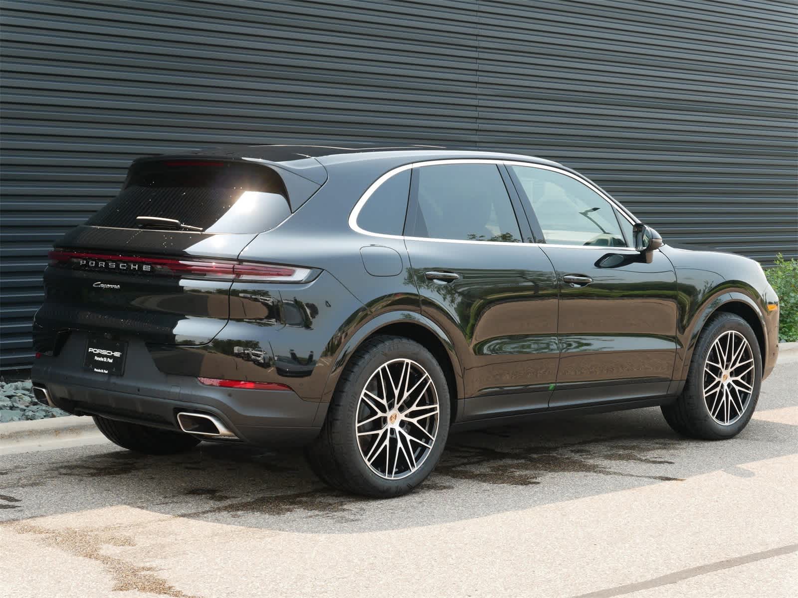 Thumbnail: 2025 Porsche Cayenne - 23