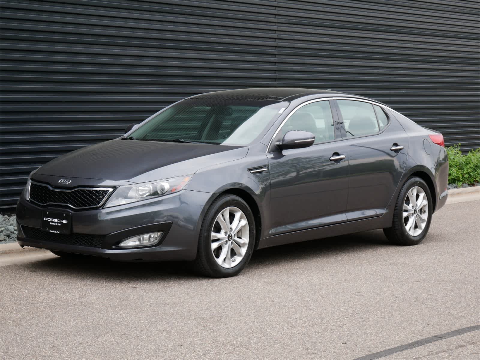 2011 Kia Optima EX -
                  Saint Paul, MN