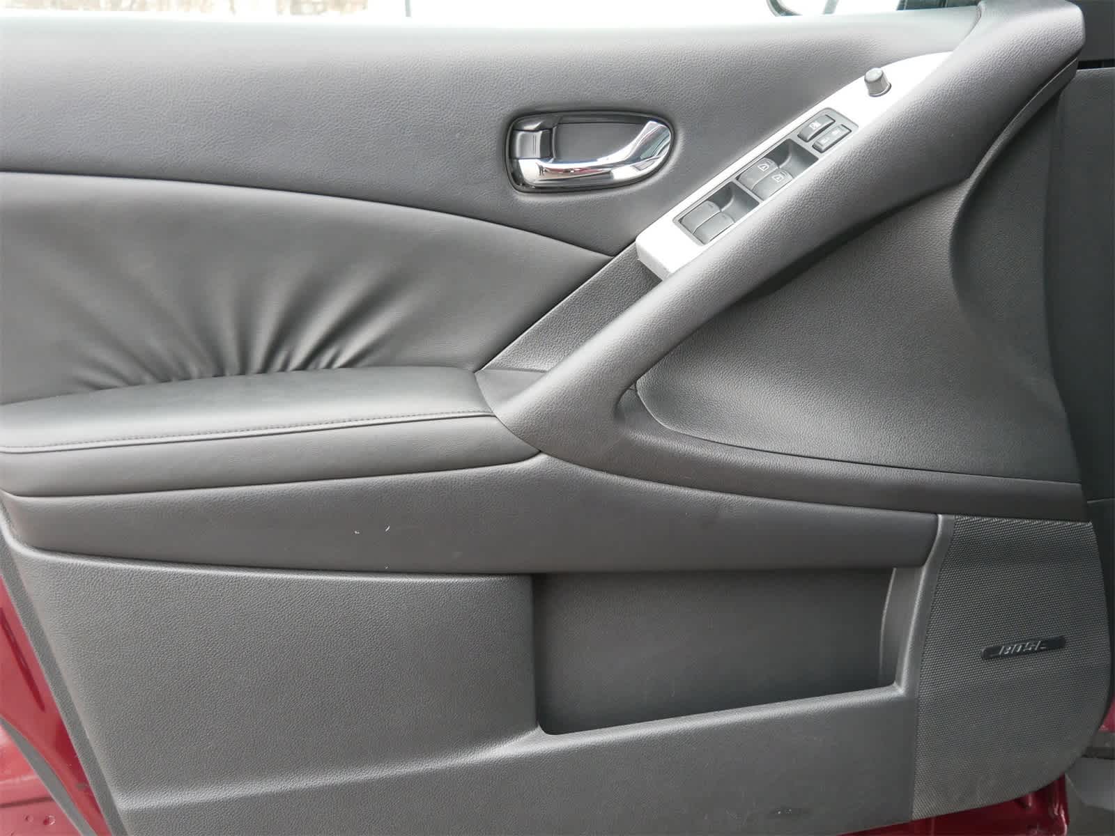 Thumbnail: 2009 Nissan Murano - 9