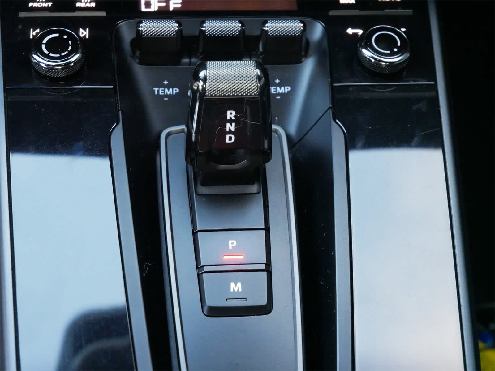 Thumbnail: 2020 Porsche 911 - 14