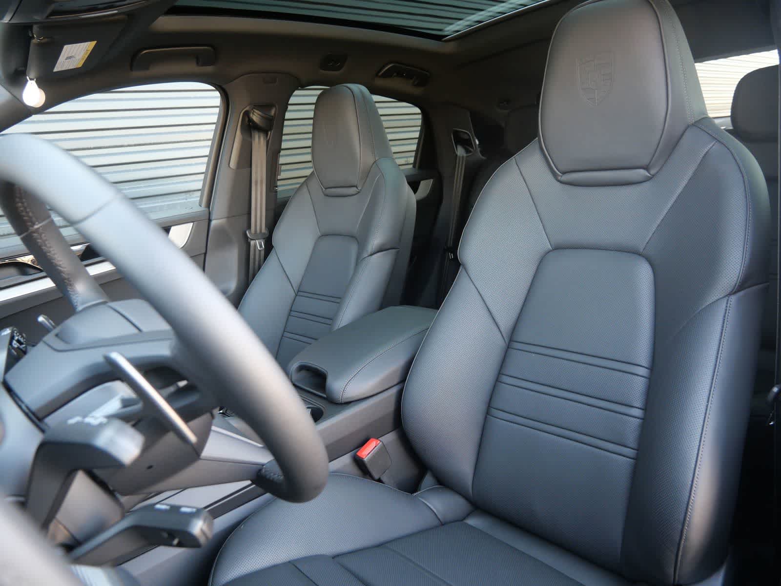 Thumbnail: 2026 Porsche Cayenne - 5