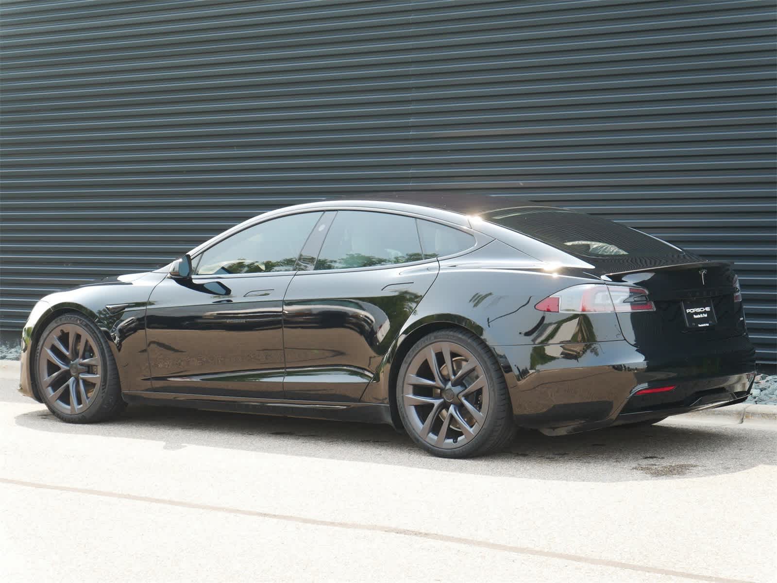 Thumbnail: 2022 Tesla Model S - 3