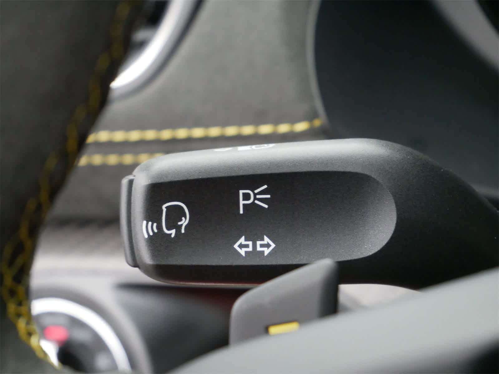 Thumbnail: 2025 Porsche  - 12