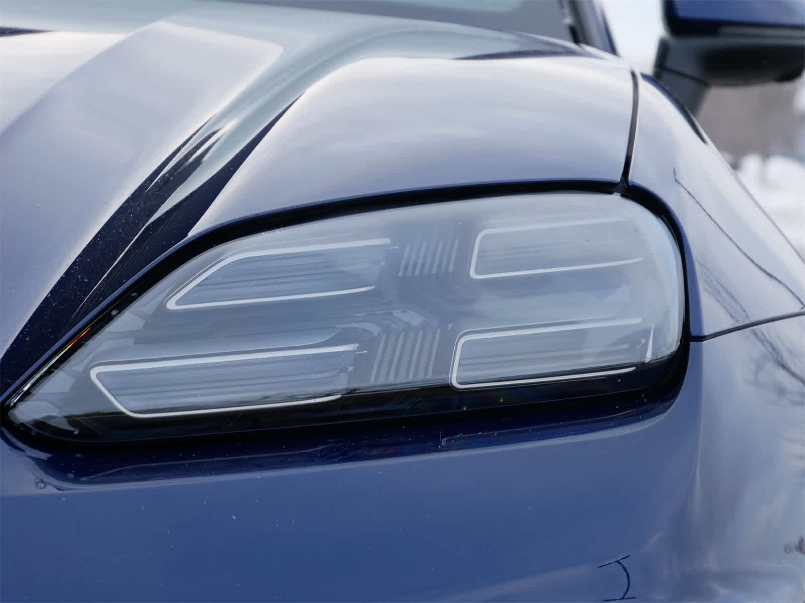 Thumbnail: 2025 Porsche Macan - 10