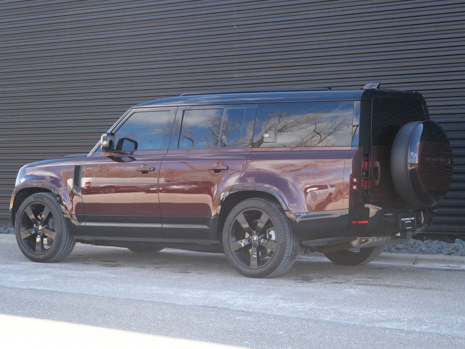 Thumbnail: 2024 Land Rover Defender - 3