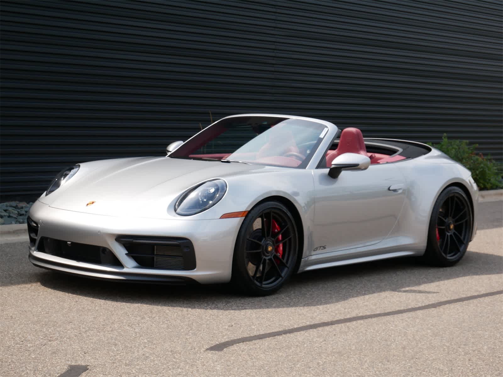 Thumbnail: 2023 Porsche 911 - 1
