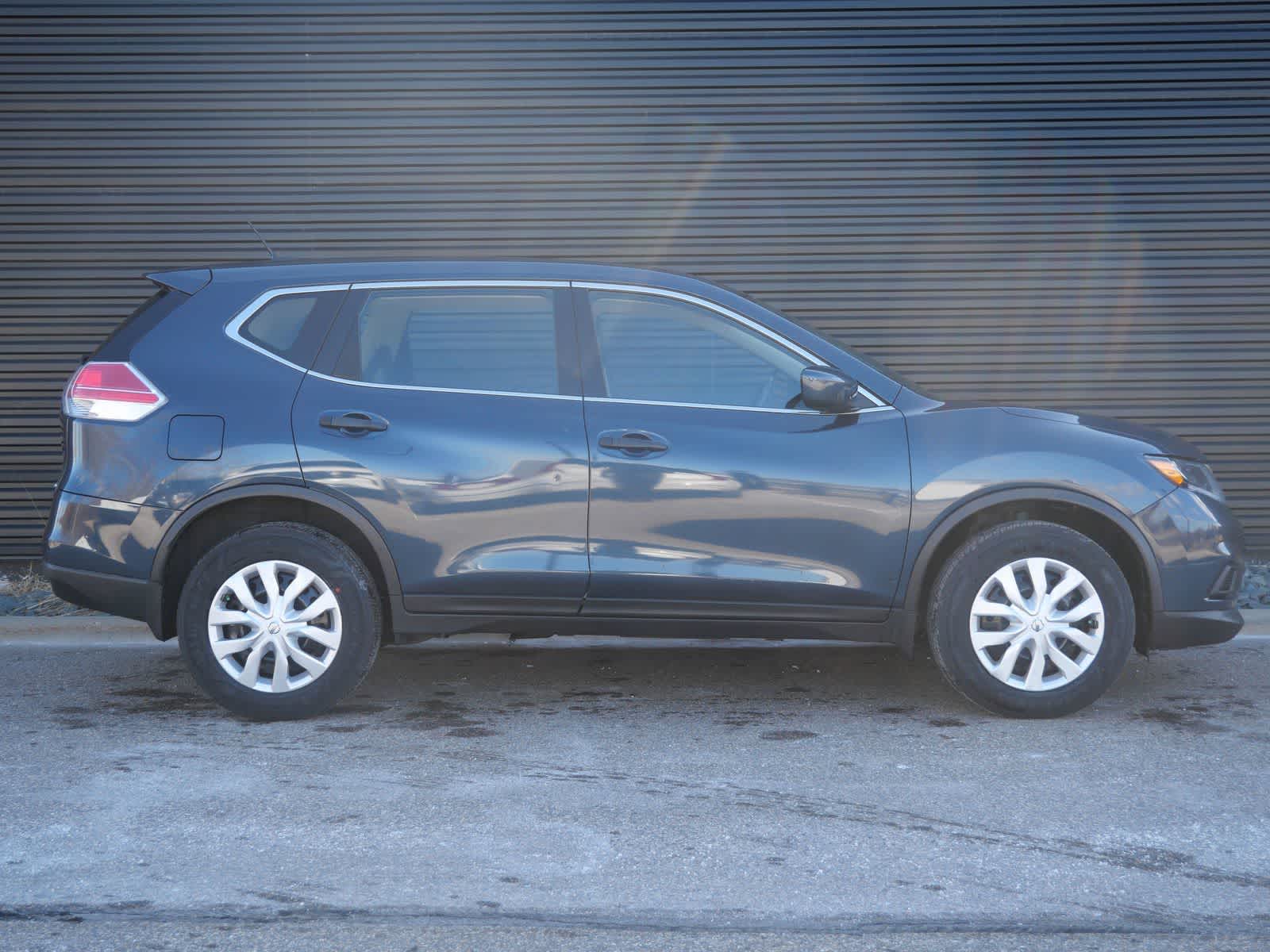 Thumbnail: 2016 Nissan Rogue - 27