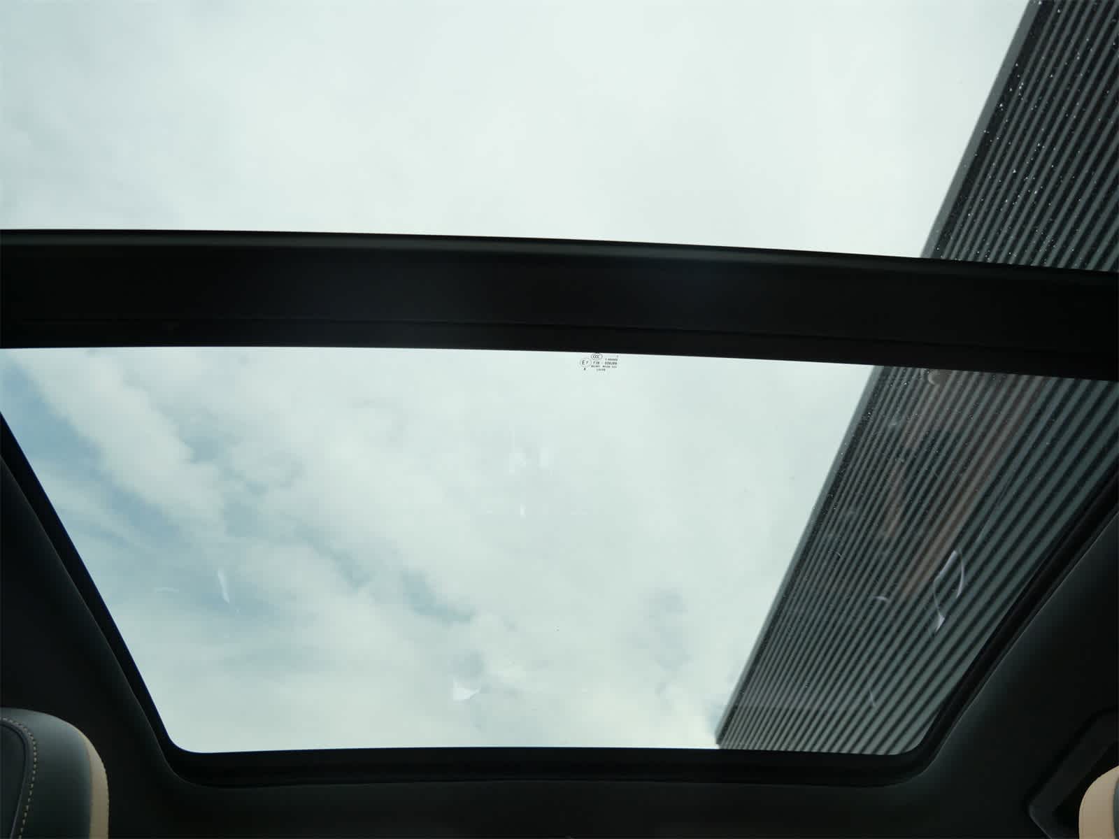 Thumbnail: 2014 Porsche Cayenne - 14