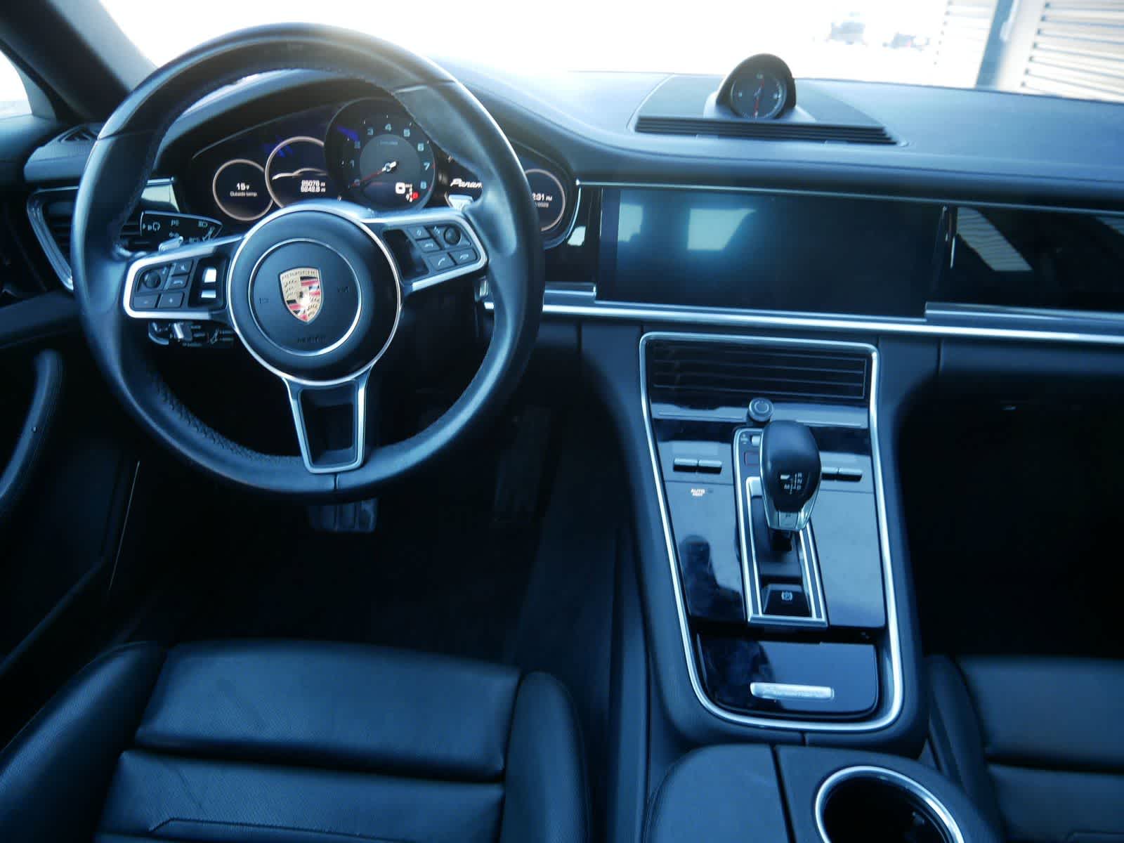 Thumbnail: 2020 Porsche Panamera - 13