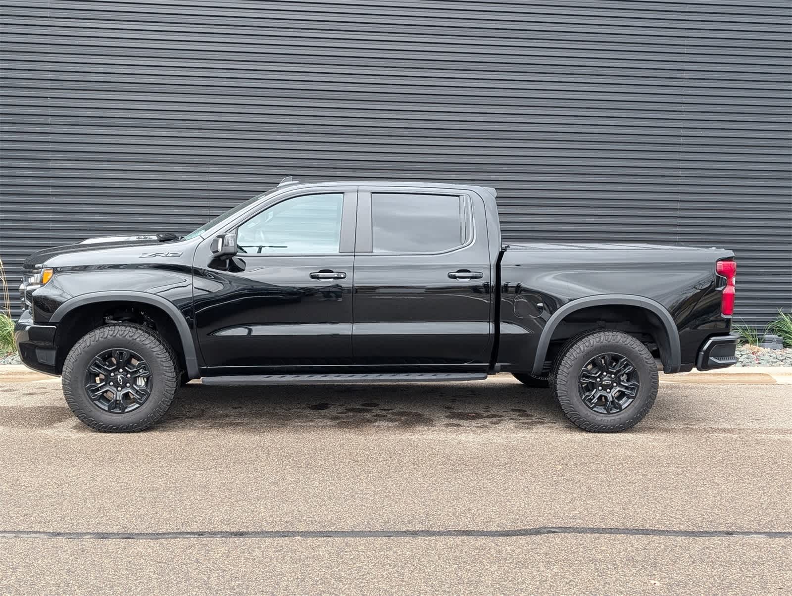 Thumbnail: 2023 Chevrolet Silverado 1500 - 2