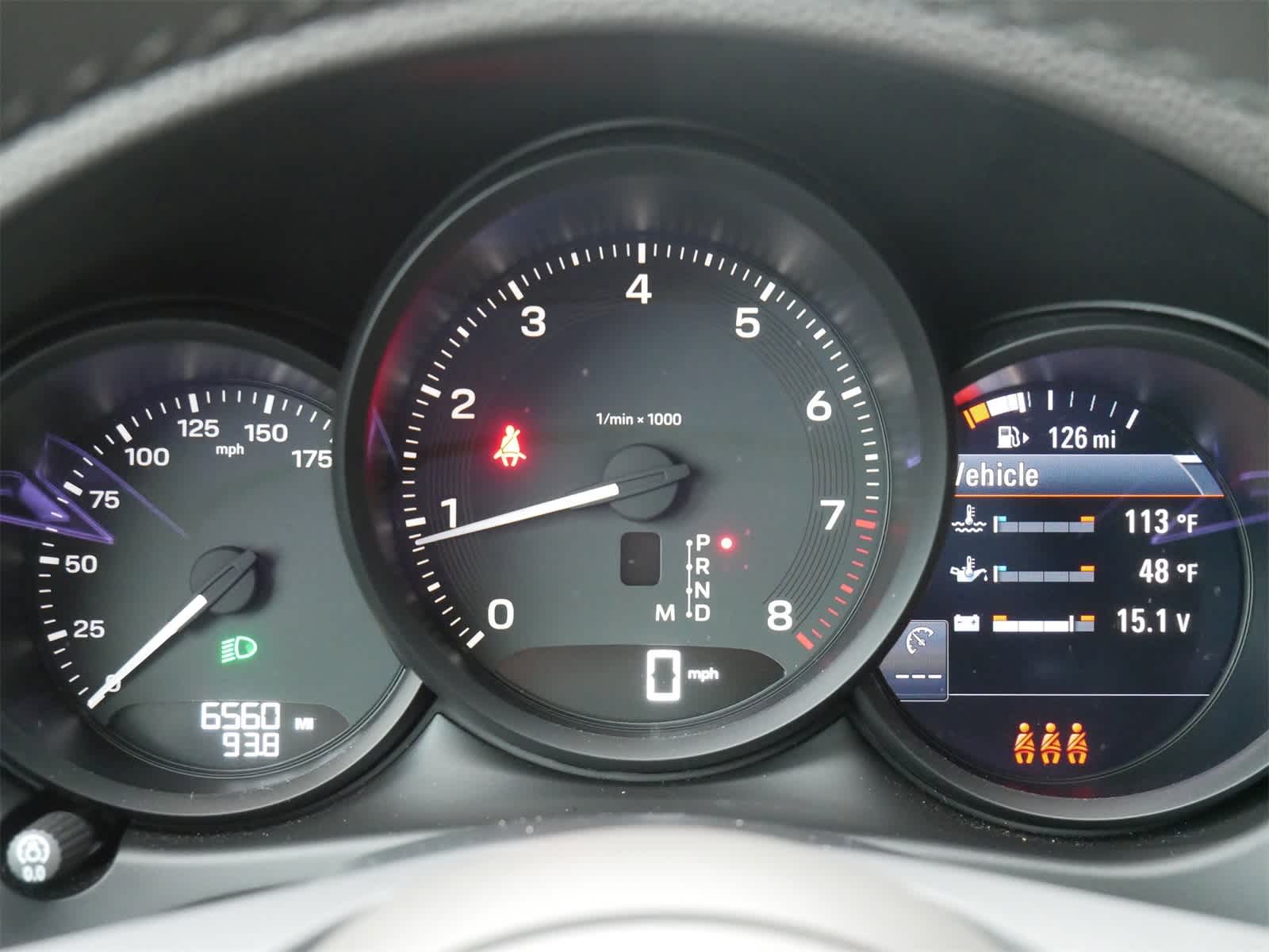 Thumbnail: 2025 Porsche Macan - 22