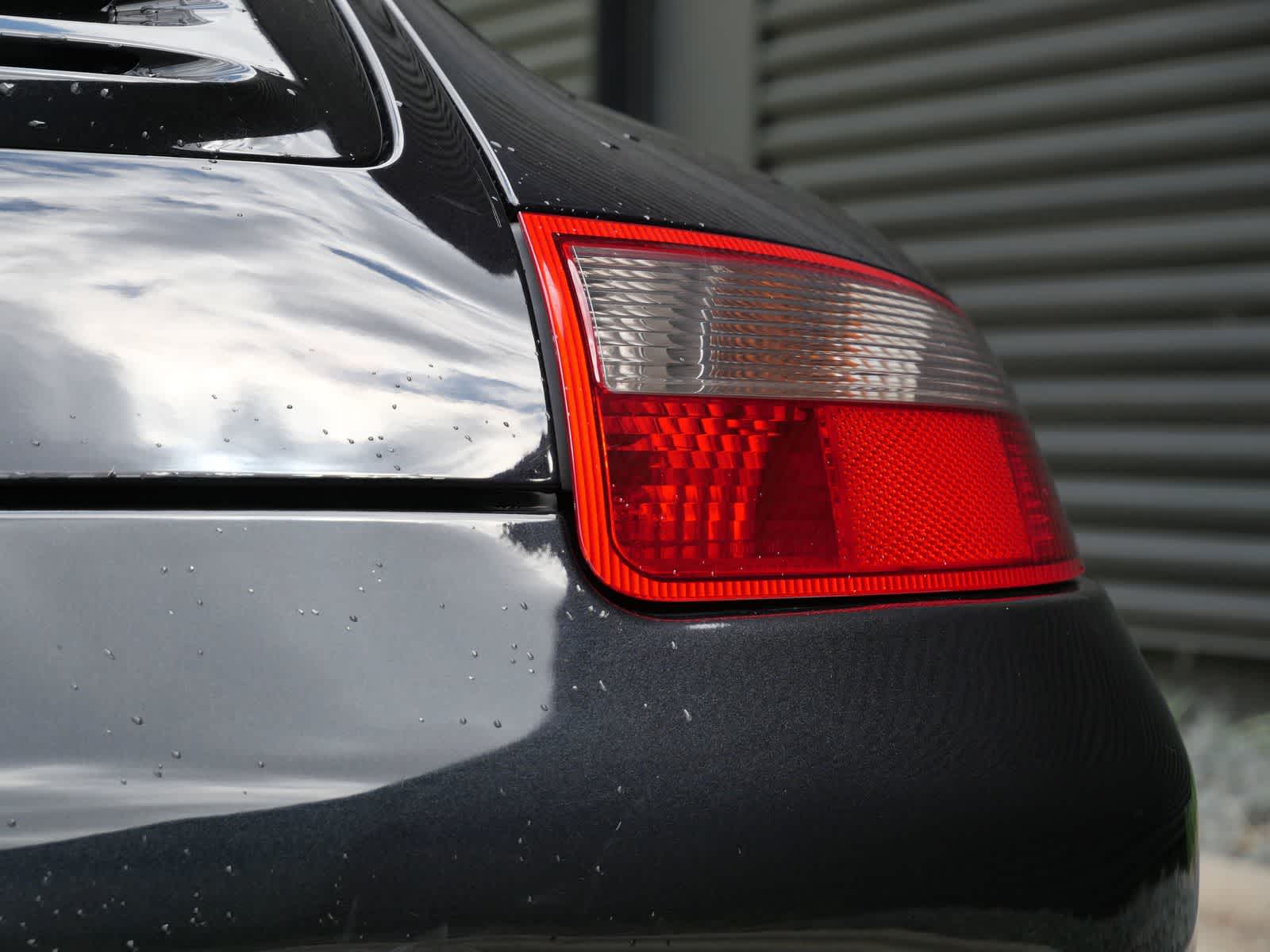 Thumbnail: 2006 Porsche 911 - 8