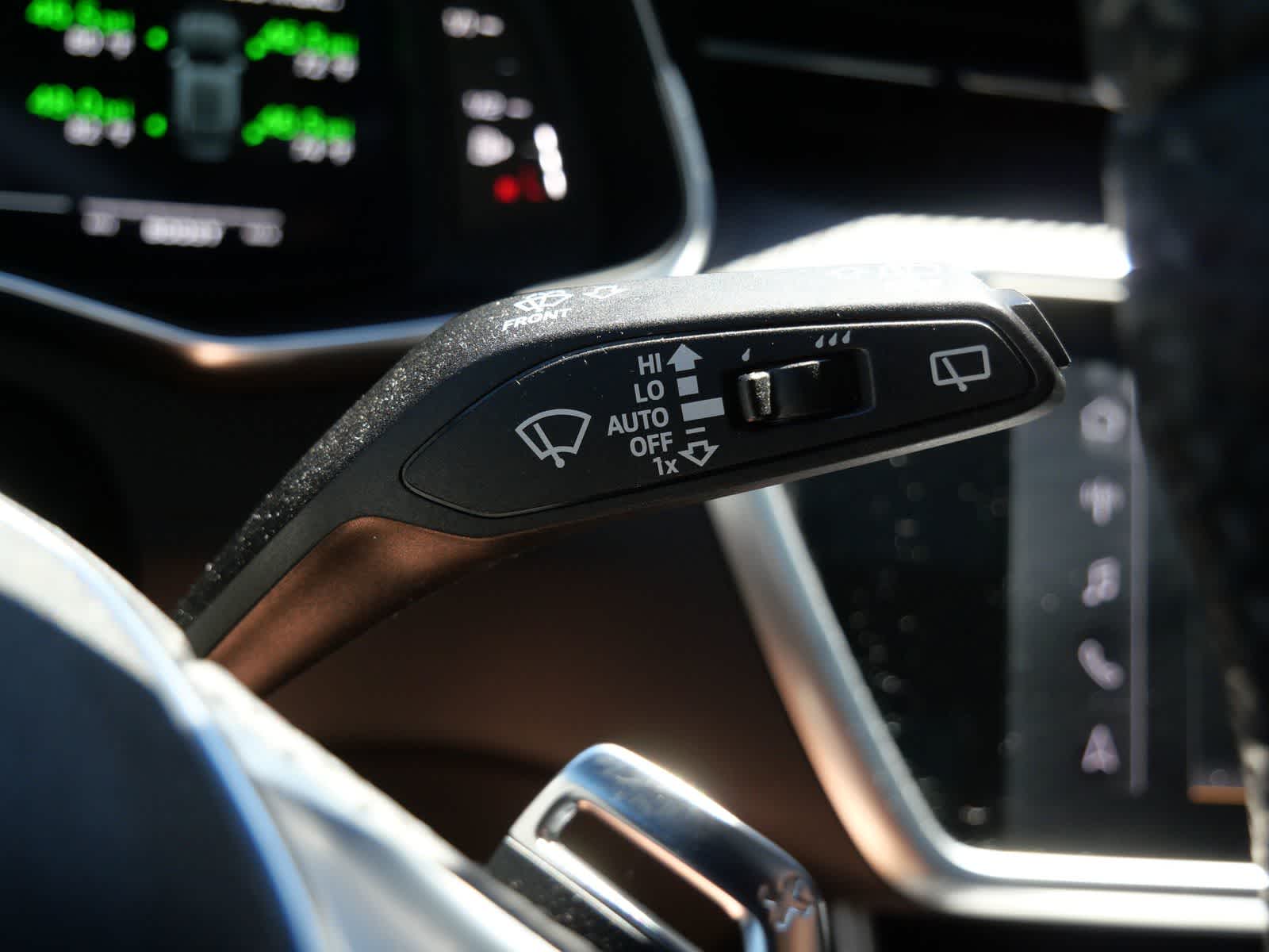 Thumbnail: 2021 Audi RS 6 - 24