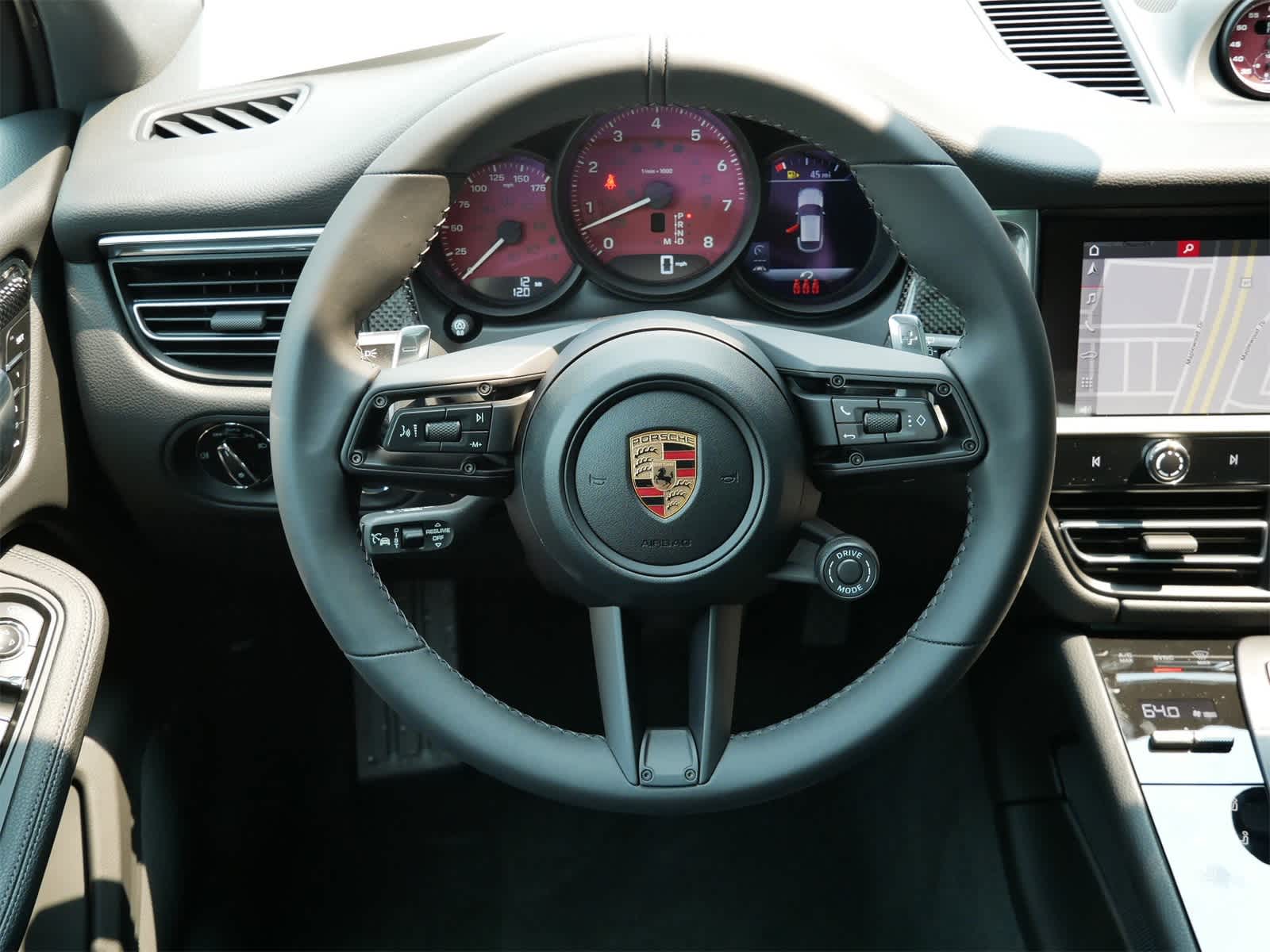 Thumbnail: 2025 Porsche Macan - 11