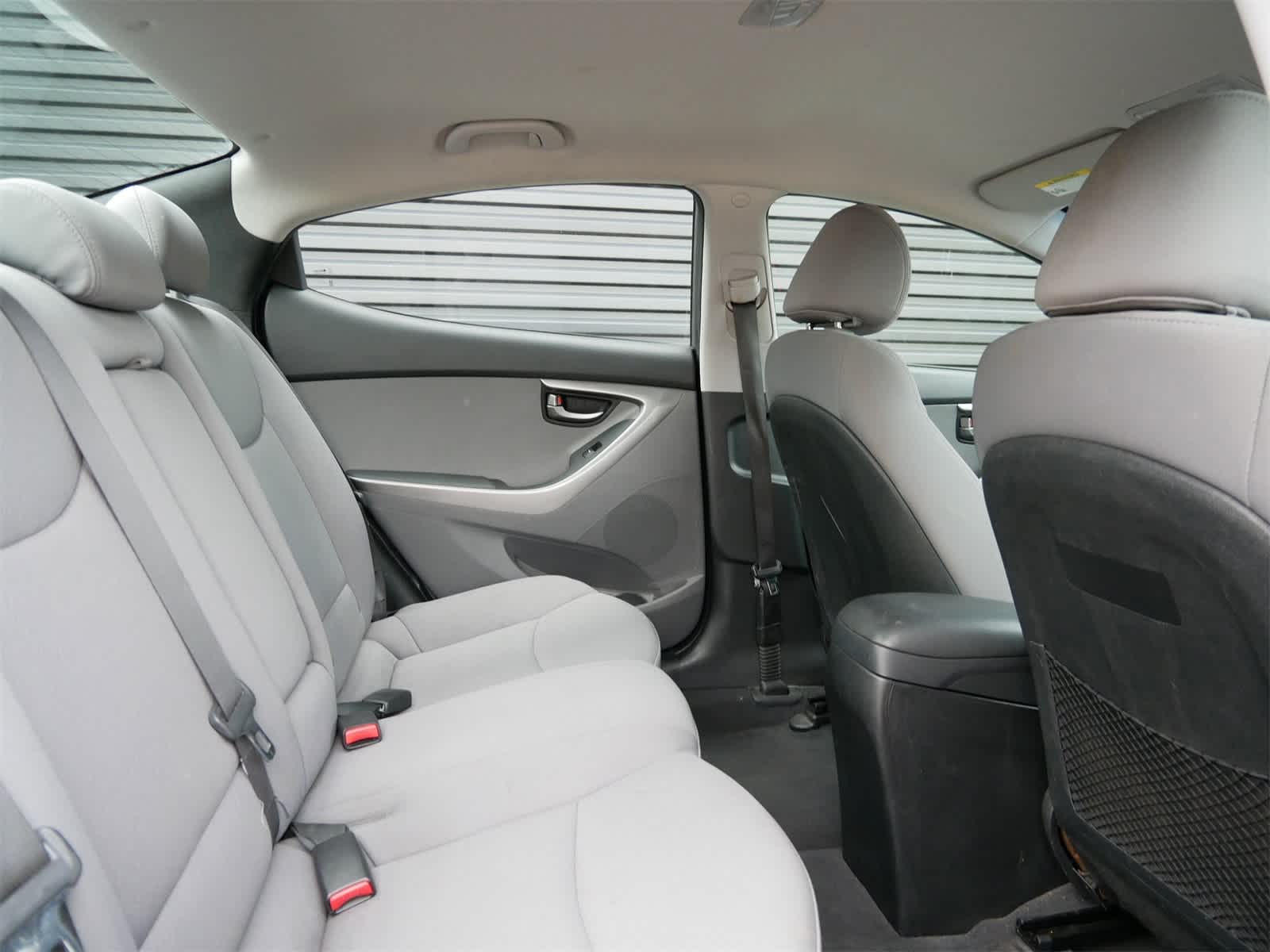 Thumbnail: 2013 Hyundai Elantra - 15