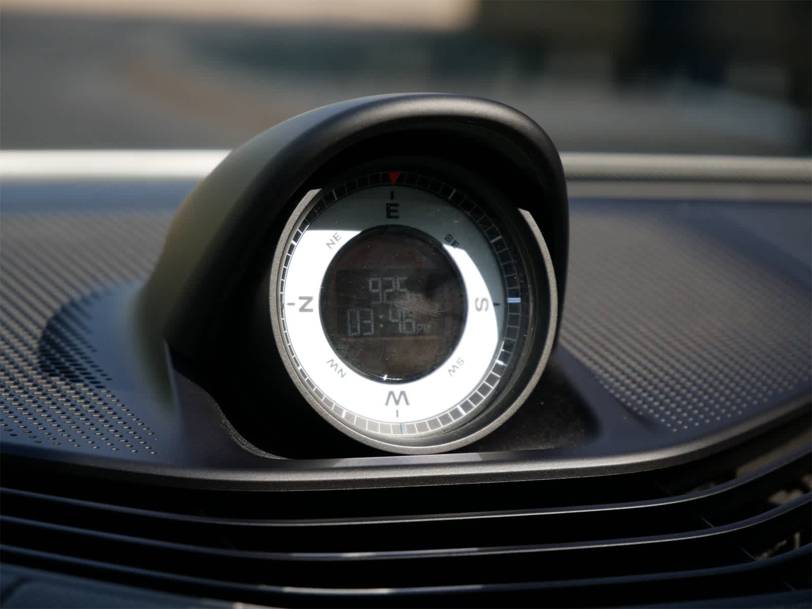 Thumbnail: 2023 Porsche Taycan - 13