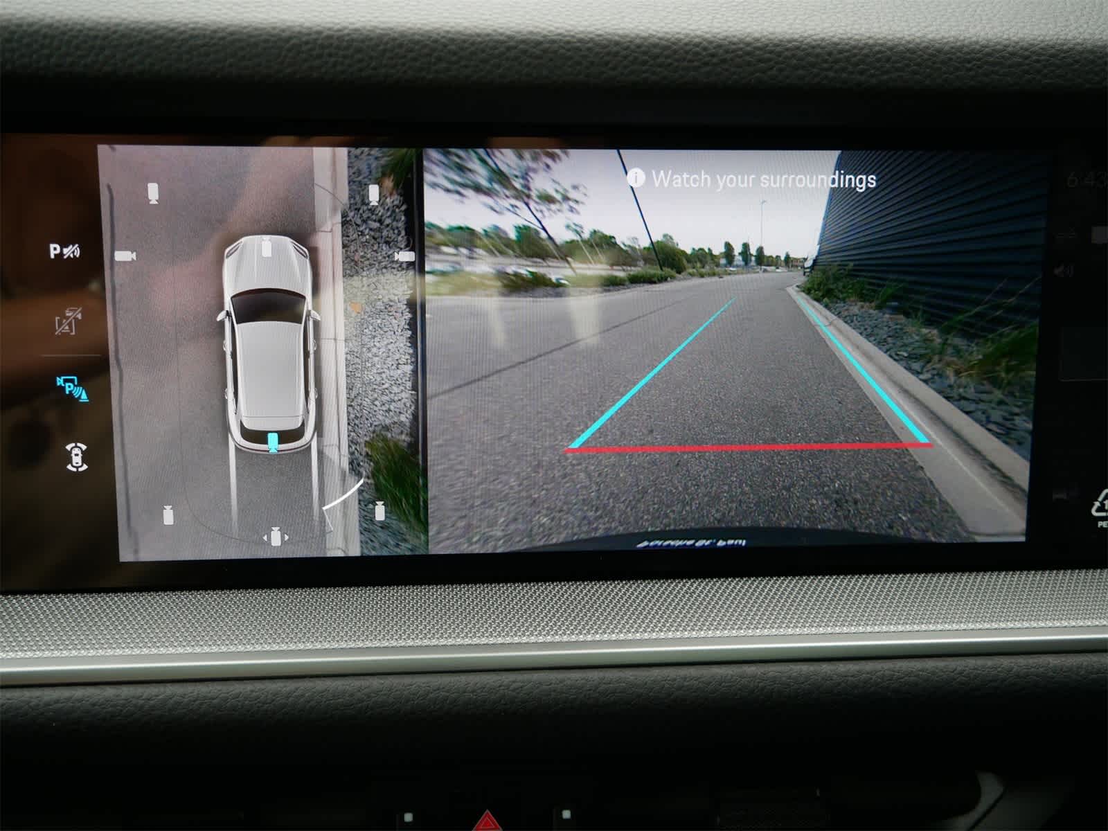 Thumbnail: 2026 Porsche Cayenne - 15