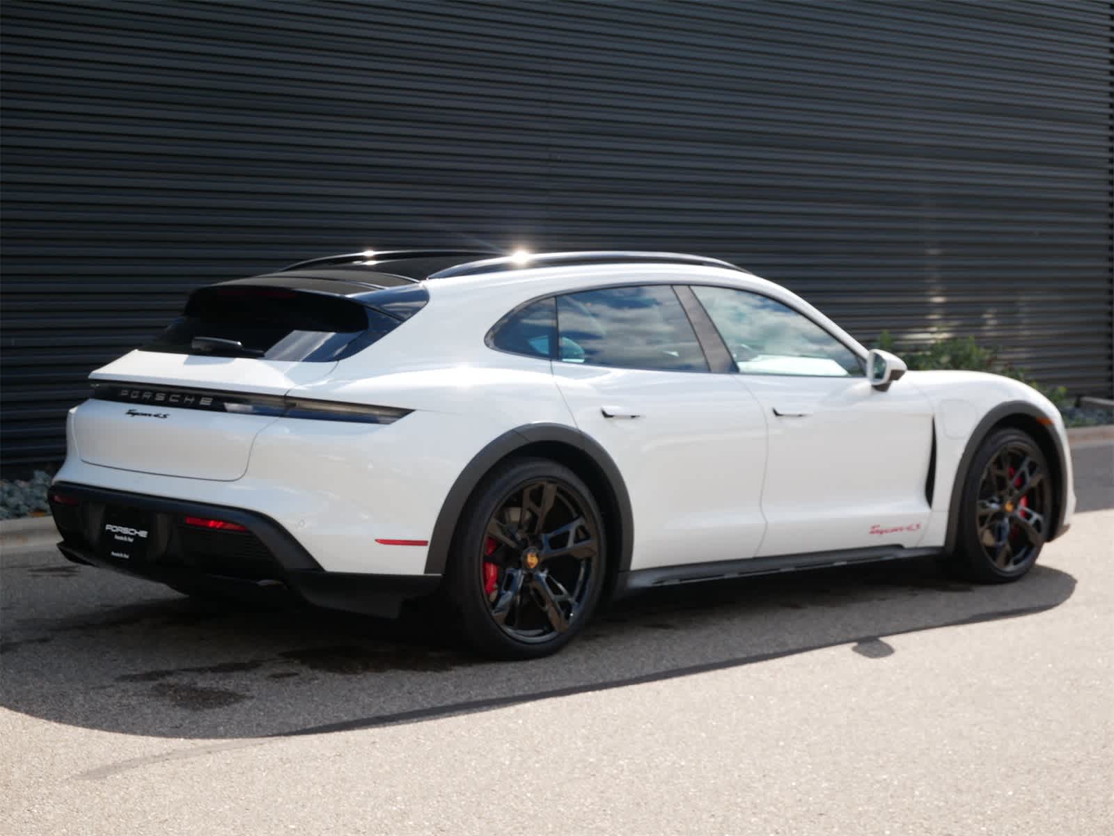 Thumbnail: 2023 Porsche Taycan - 24