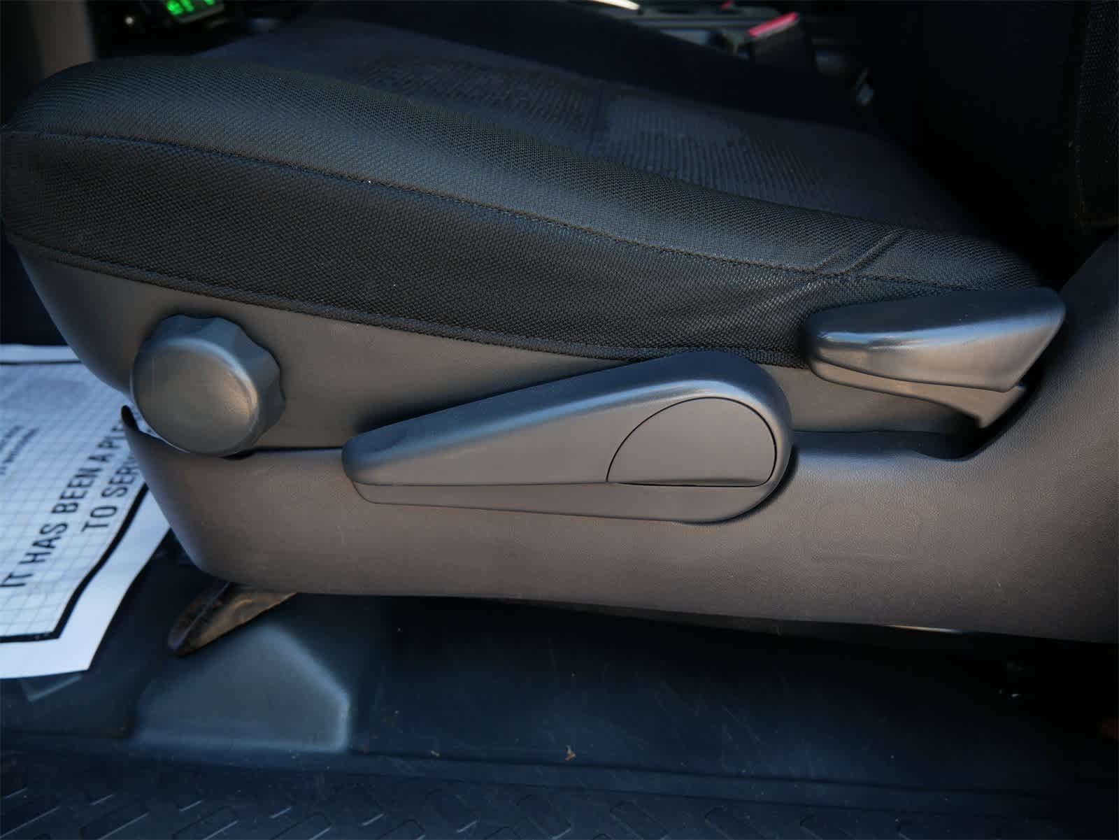 Thumbnail: 2007 Toyota FJ Cruiser - 11