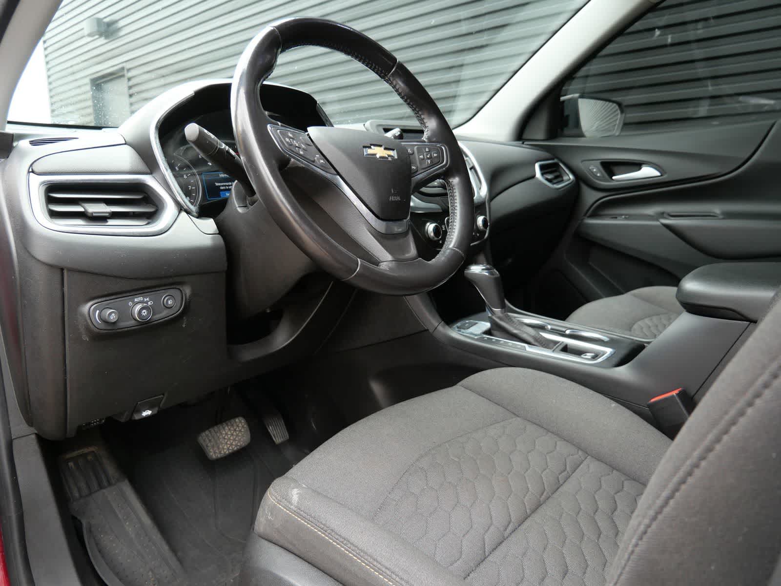 Thumbnail: 2021 Chevrolet Equinox - 9