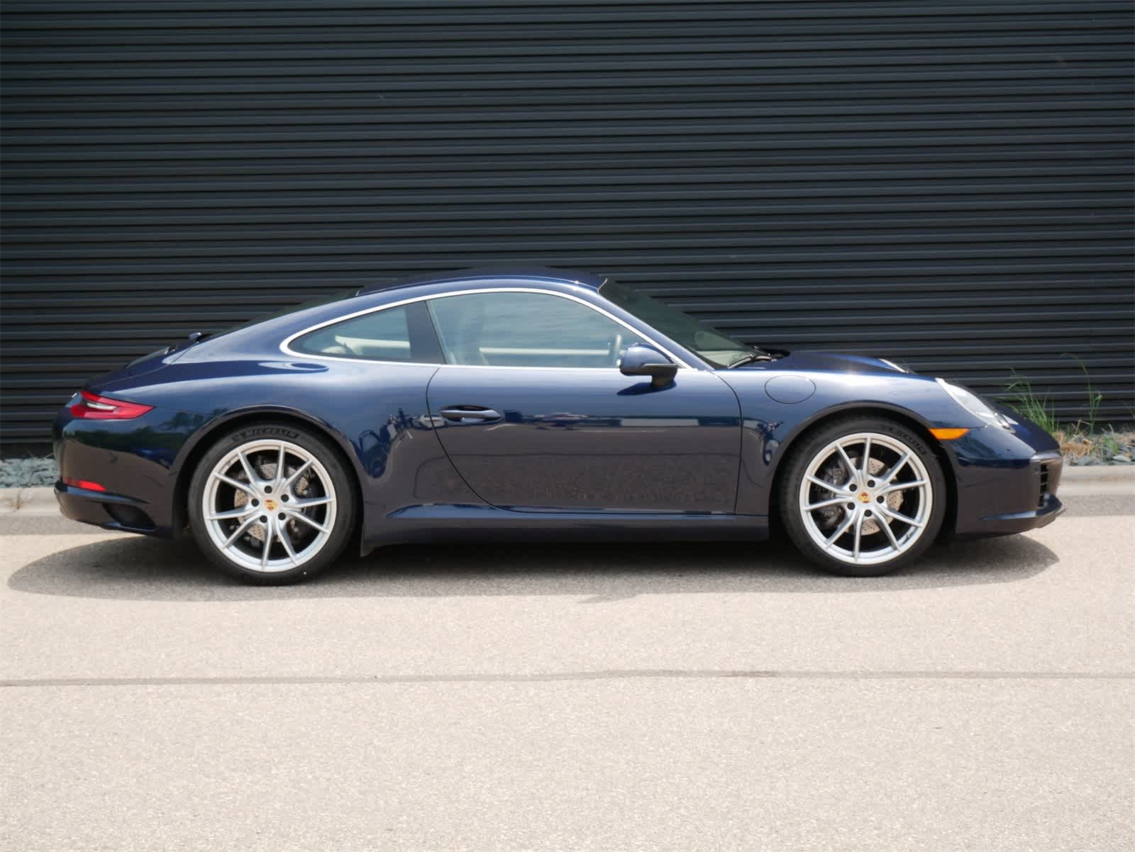 2018 Porsche 911 Carrera 25
