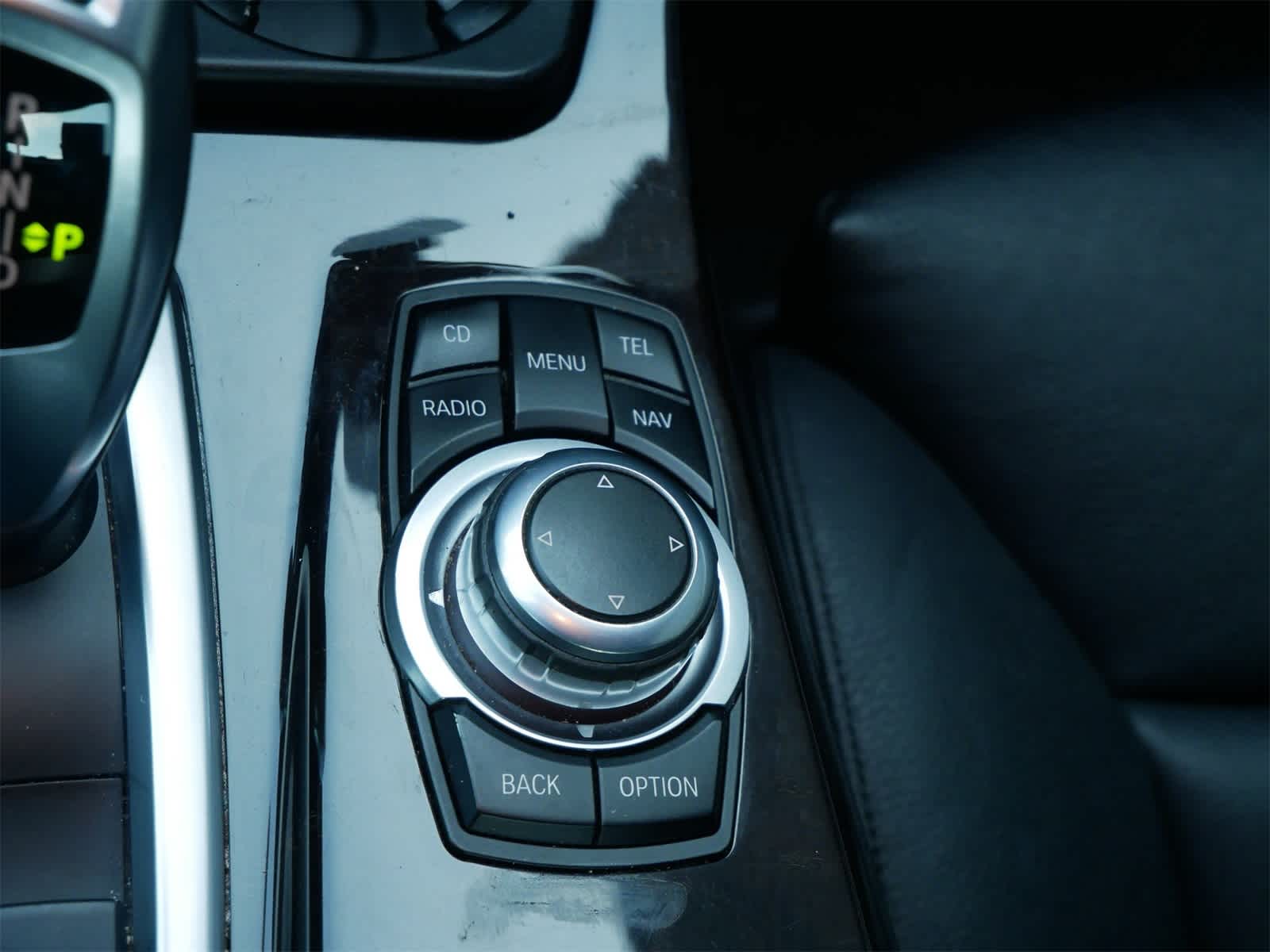 Thumbnail: 2012 BMW 5 Series - 22