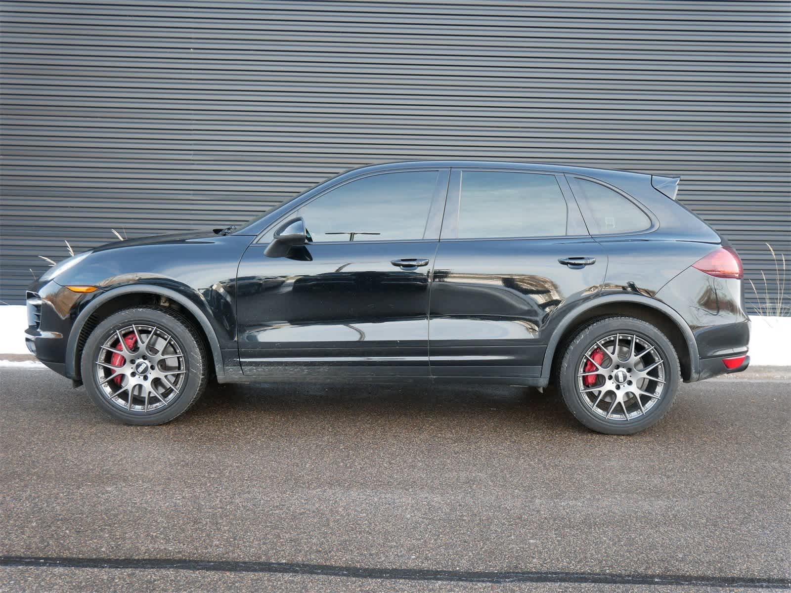 Thumbnail: 2014 Porsche Cayenne - 2