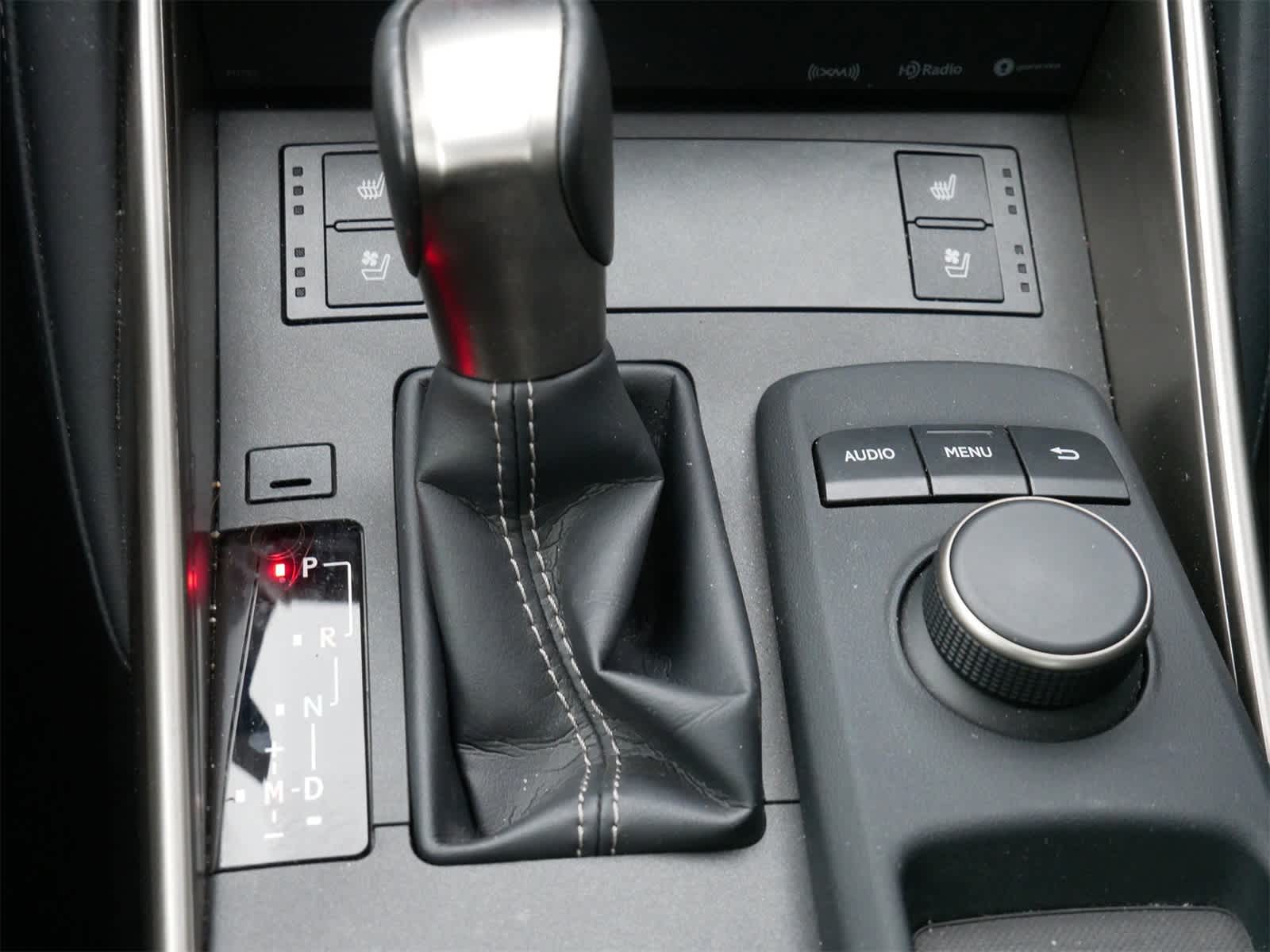 Thumbnail: 2019 Lexus IS - 22