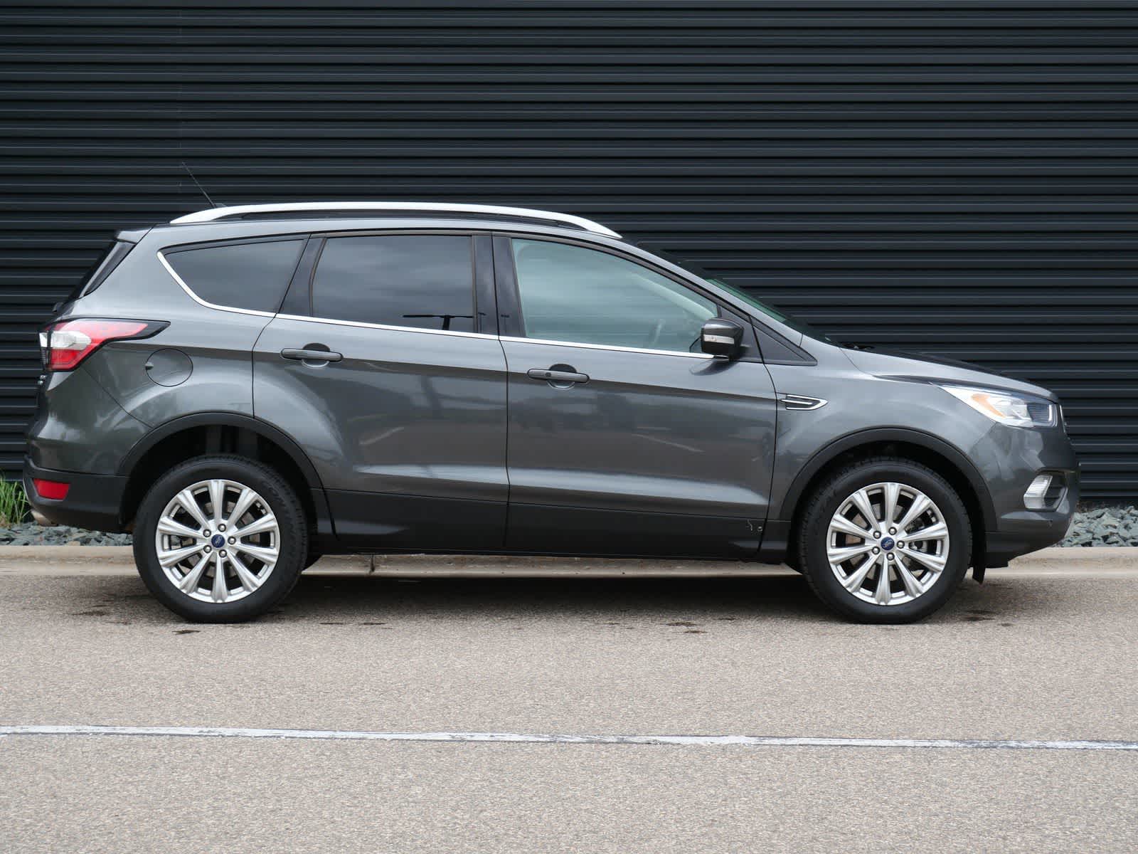 Thumbnail: 2018 Ford Escape - 27