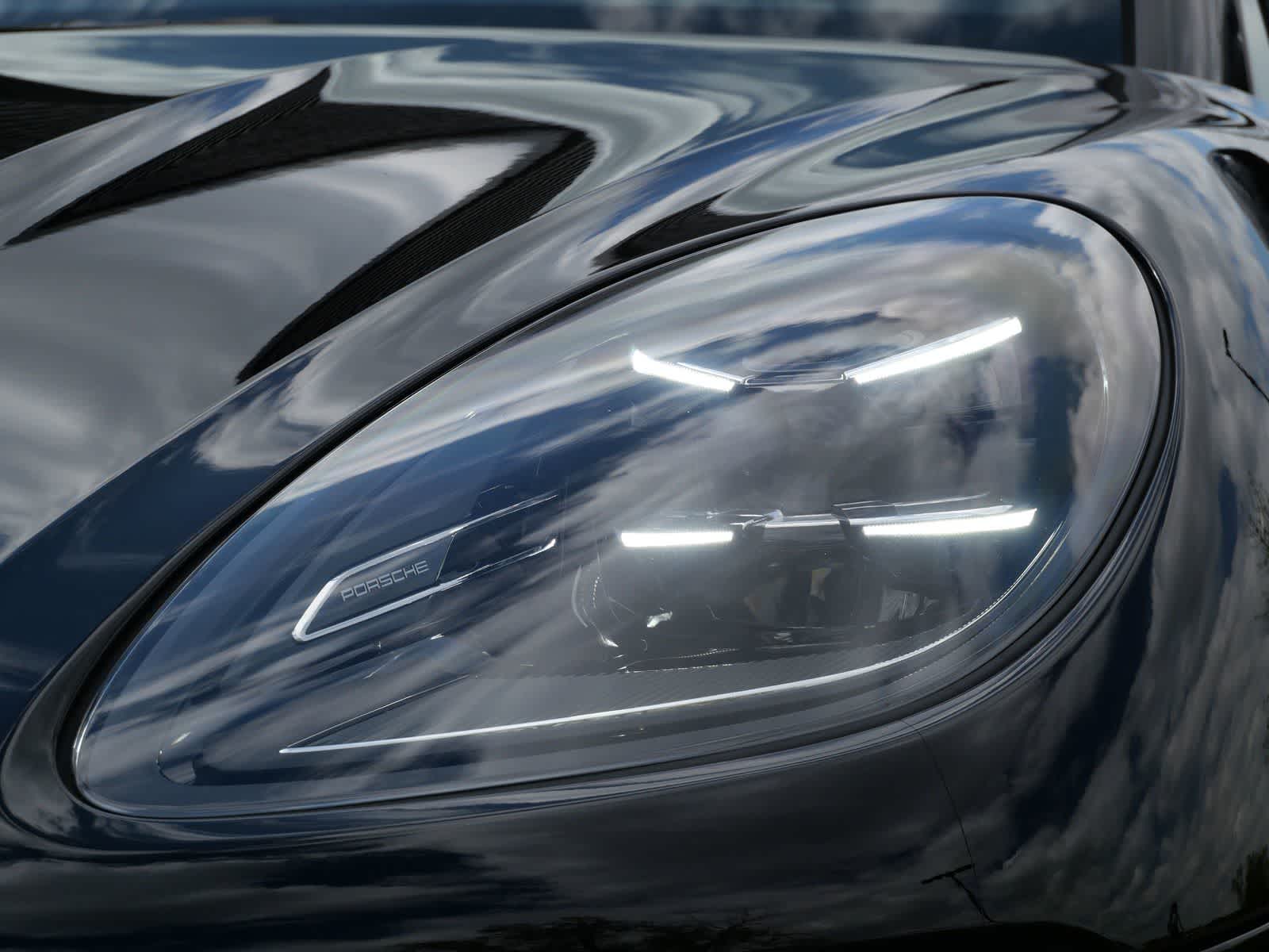 Thumbnail: 2025 Porsche Macan - 6