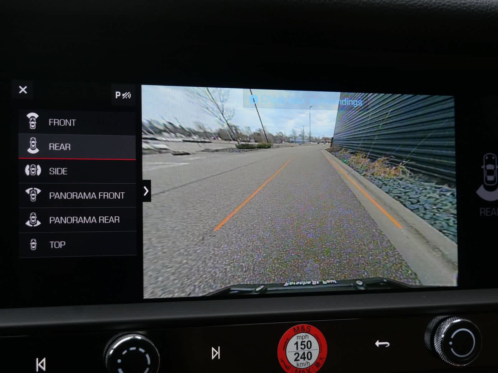 Thumbnail: 2026 Porsche Macan - 24