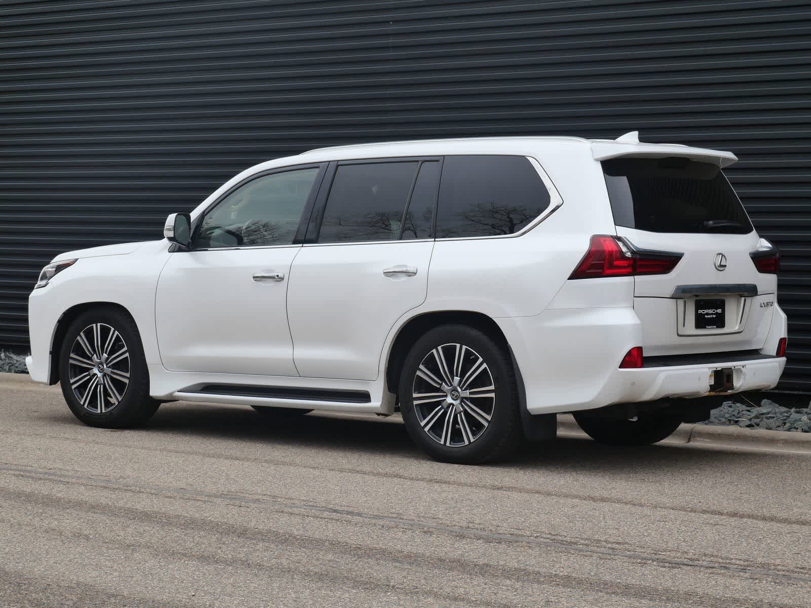 Thumbnail: 2021 Lexus LX - 3