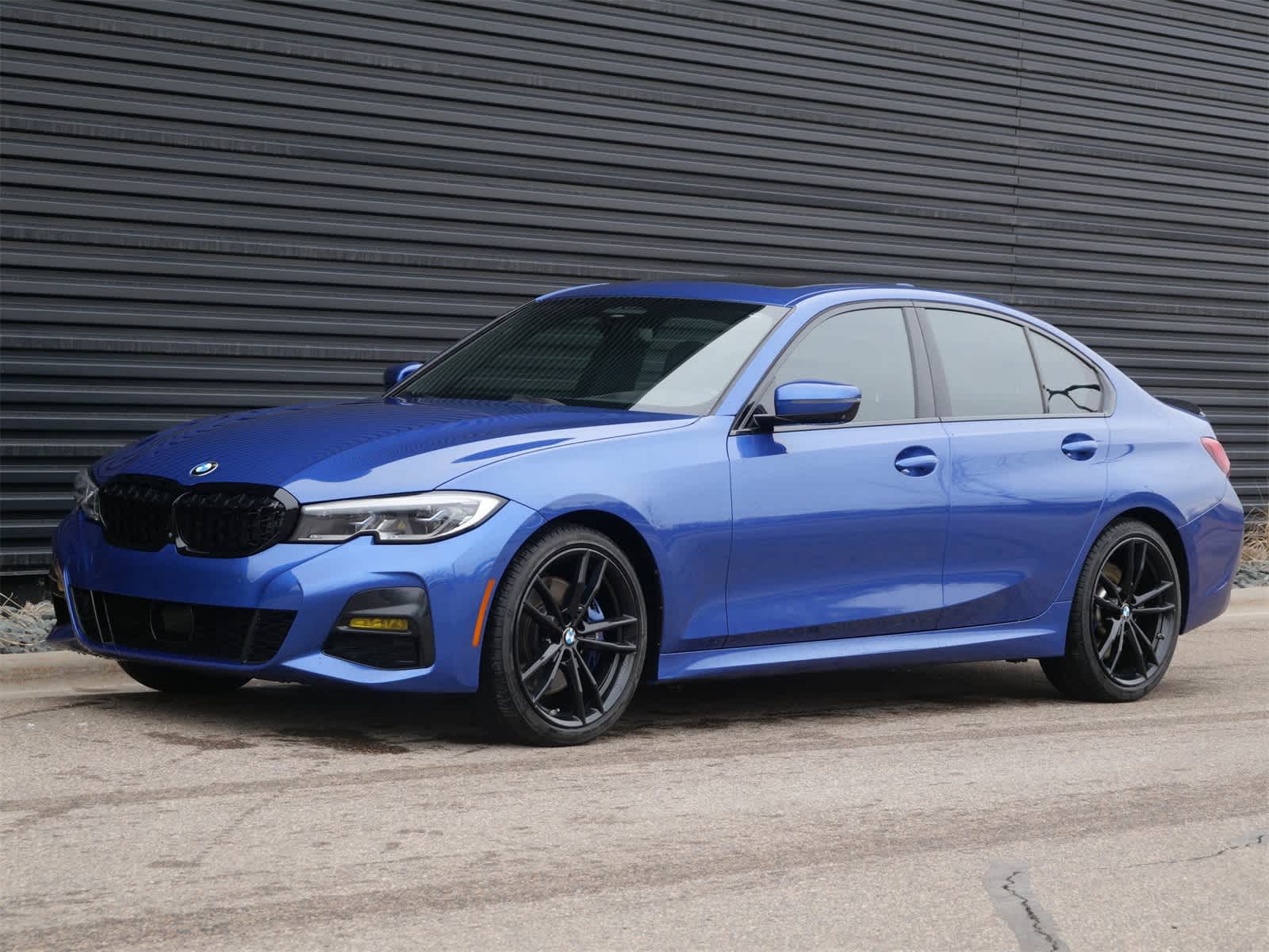 Thumbnail: 2020 BMW 3 Series - 1