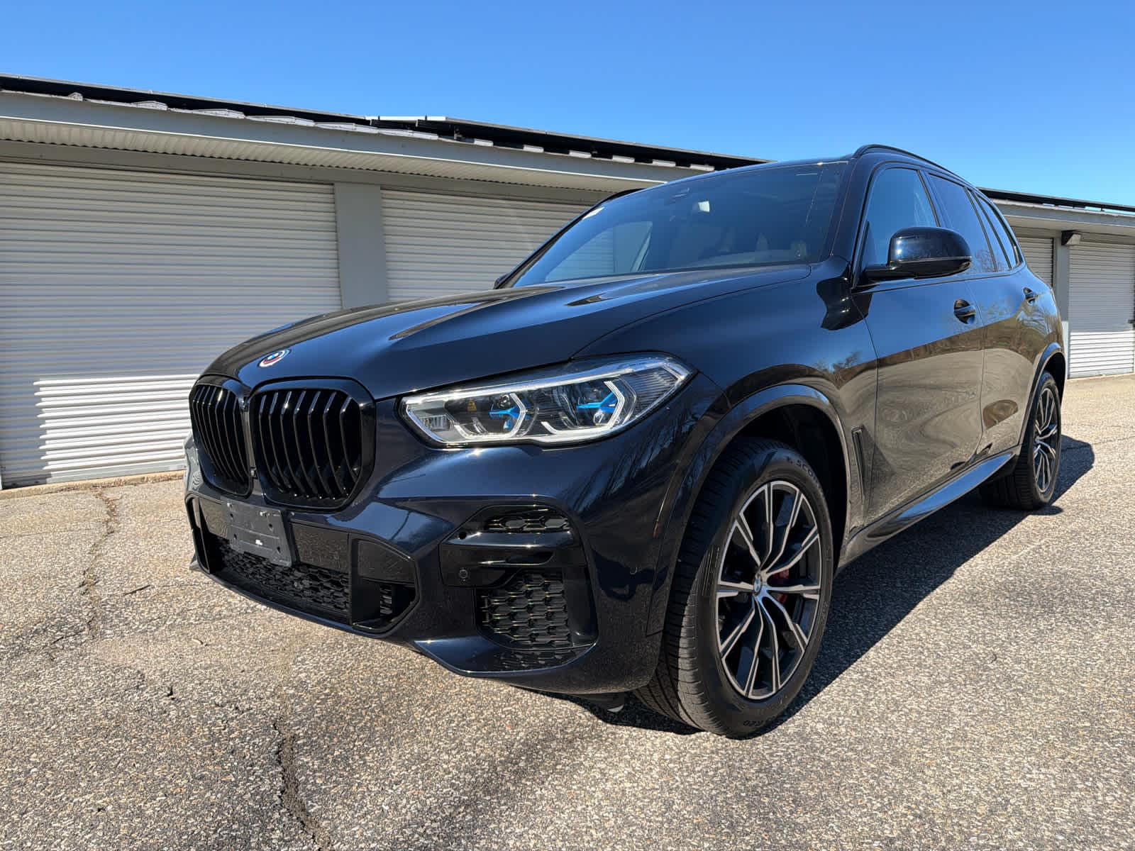 2023 BMW X5 M50i's photo