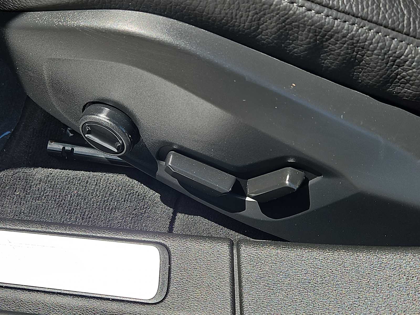 2023 Volvo V60 Cross Country Plus - Photo 29